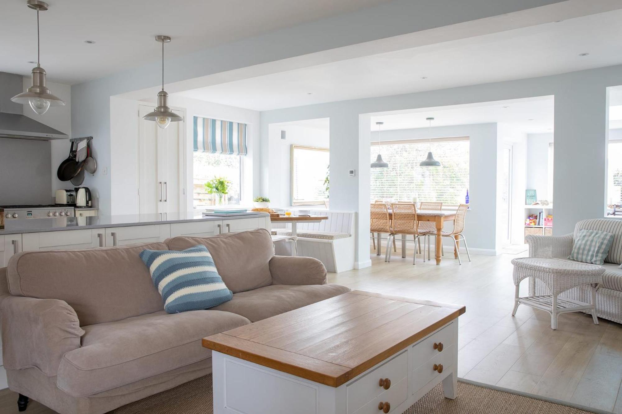 Family Seaside Retreat - 5 minutes to Beach view 5