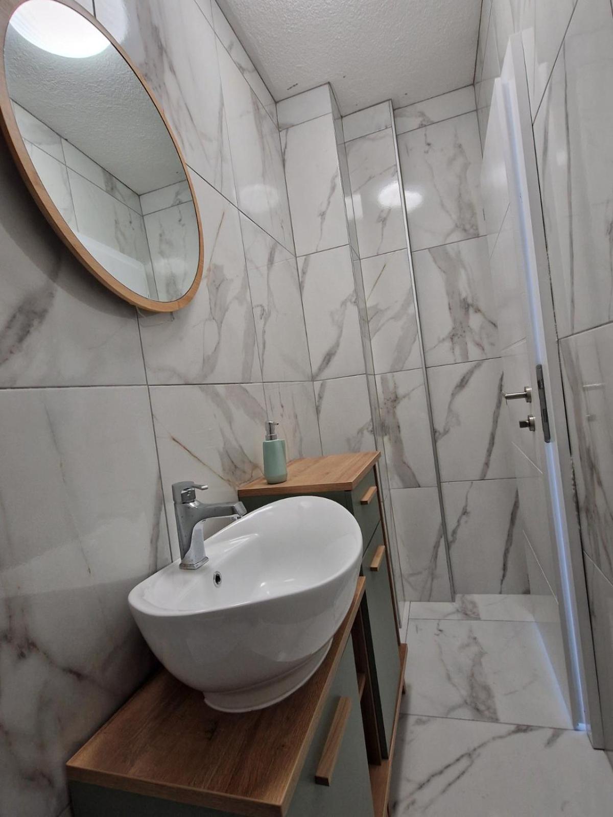 Apartmani Leburic