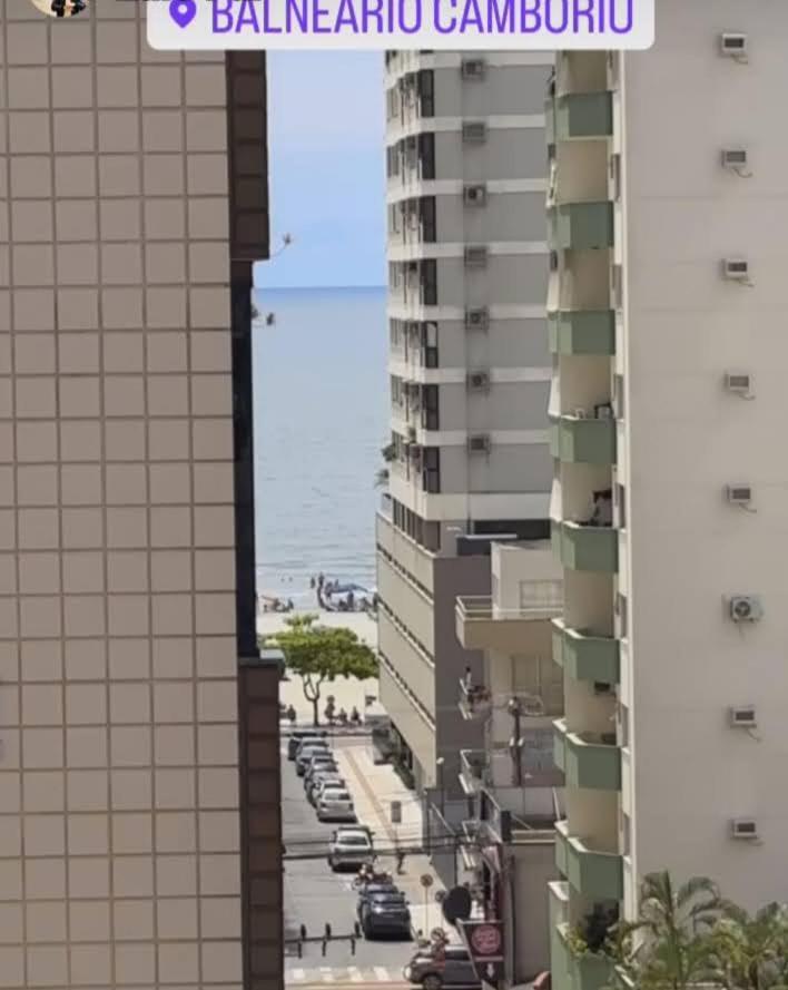 Amplo apartamento Balneário Camboriú SC