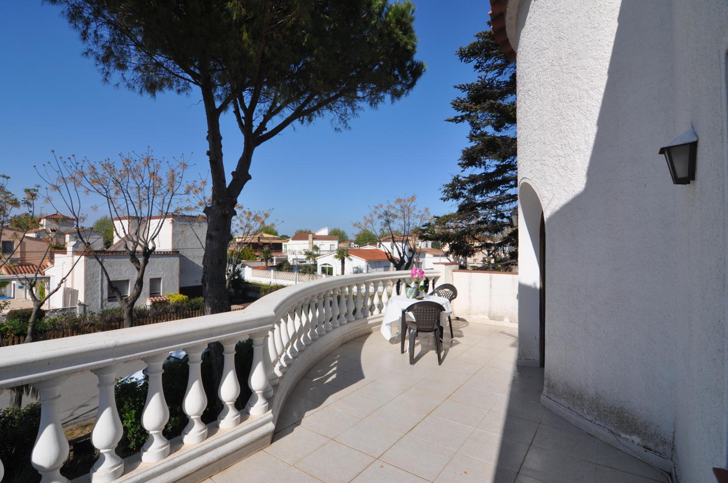 RNET - Requesens Empuriabrava view 3