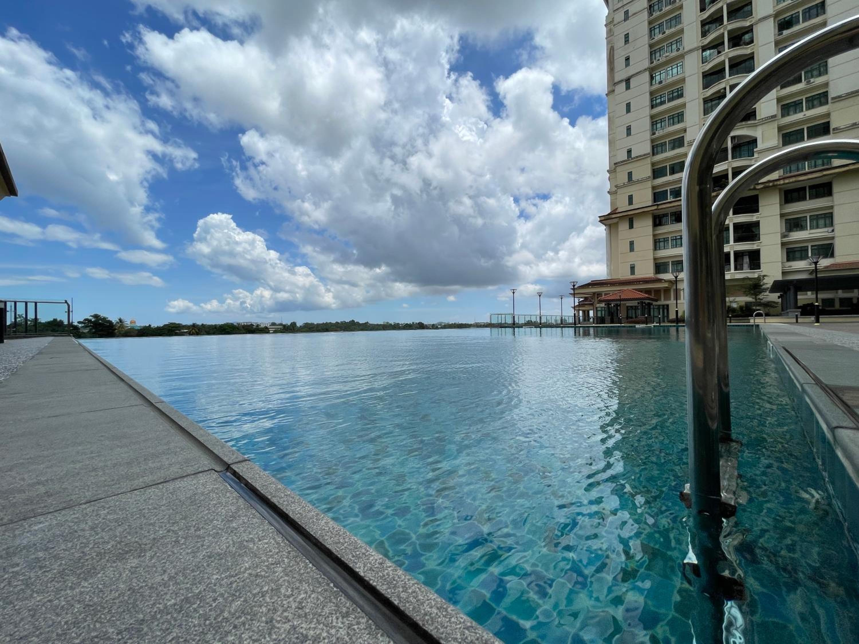 J&SM Riverine resort homestay photo 2