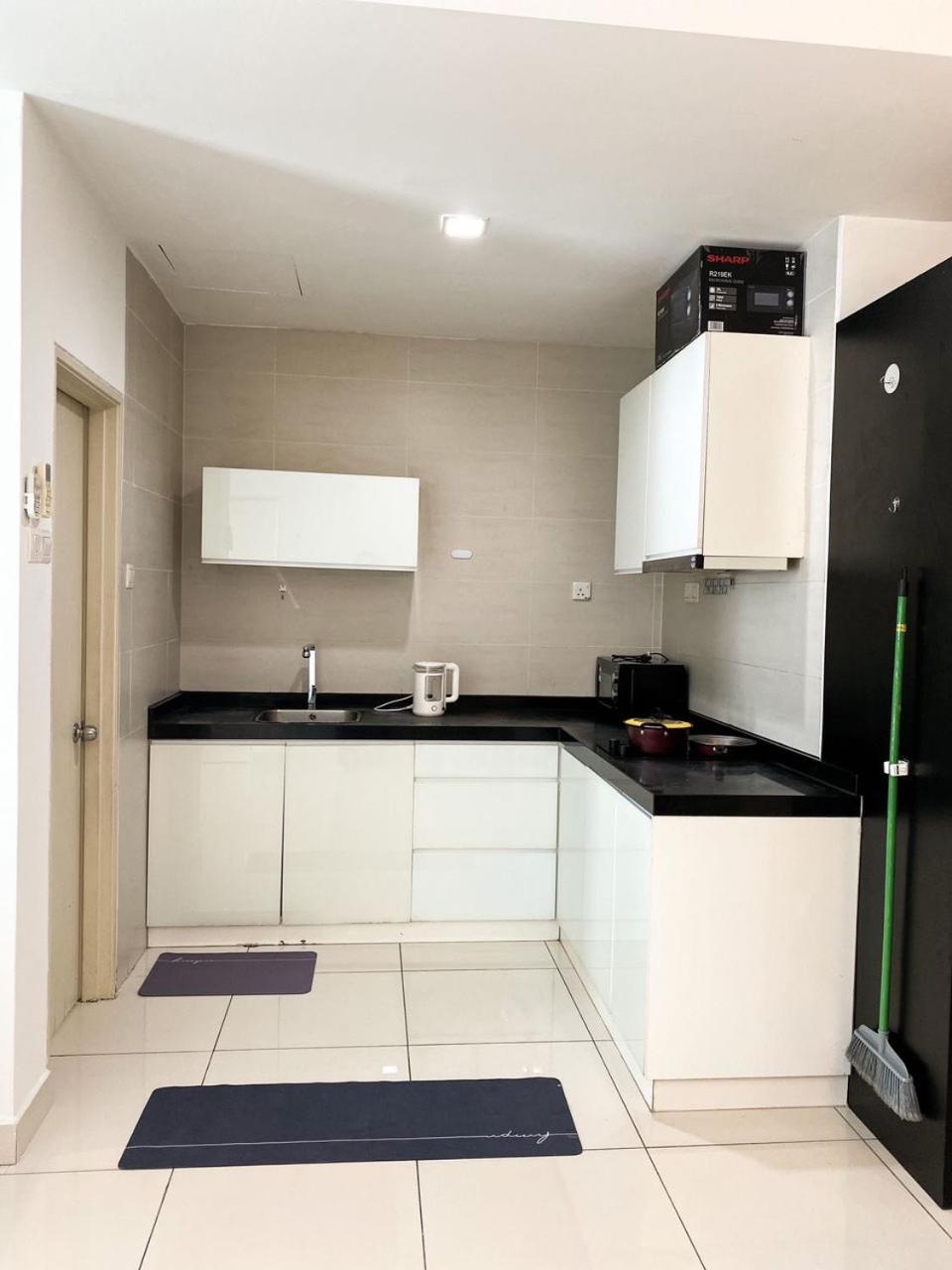 Central Residence Heart of City Cozy Nest