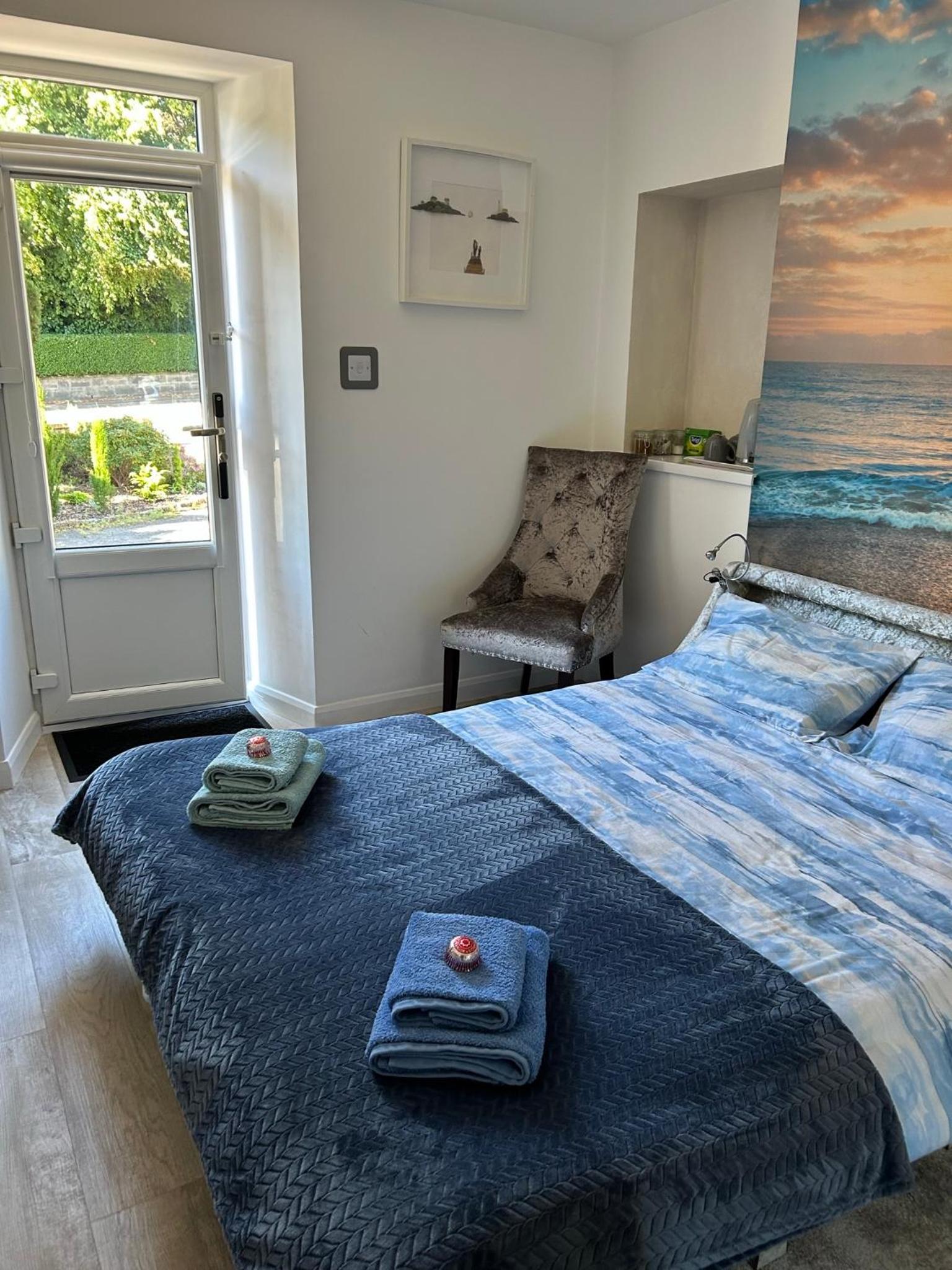 Lily Bank Room view 5