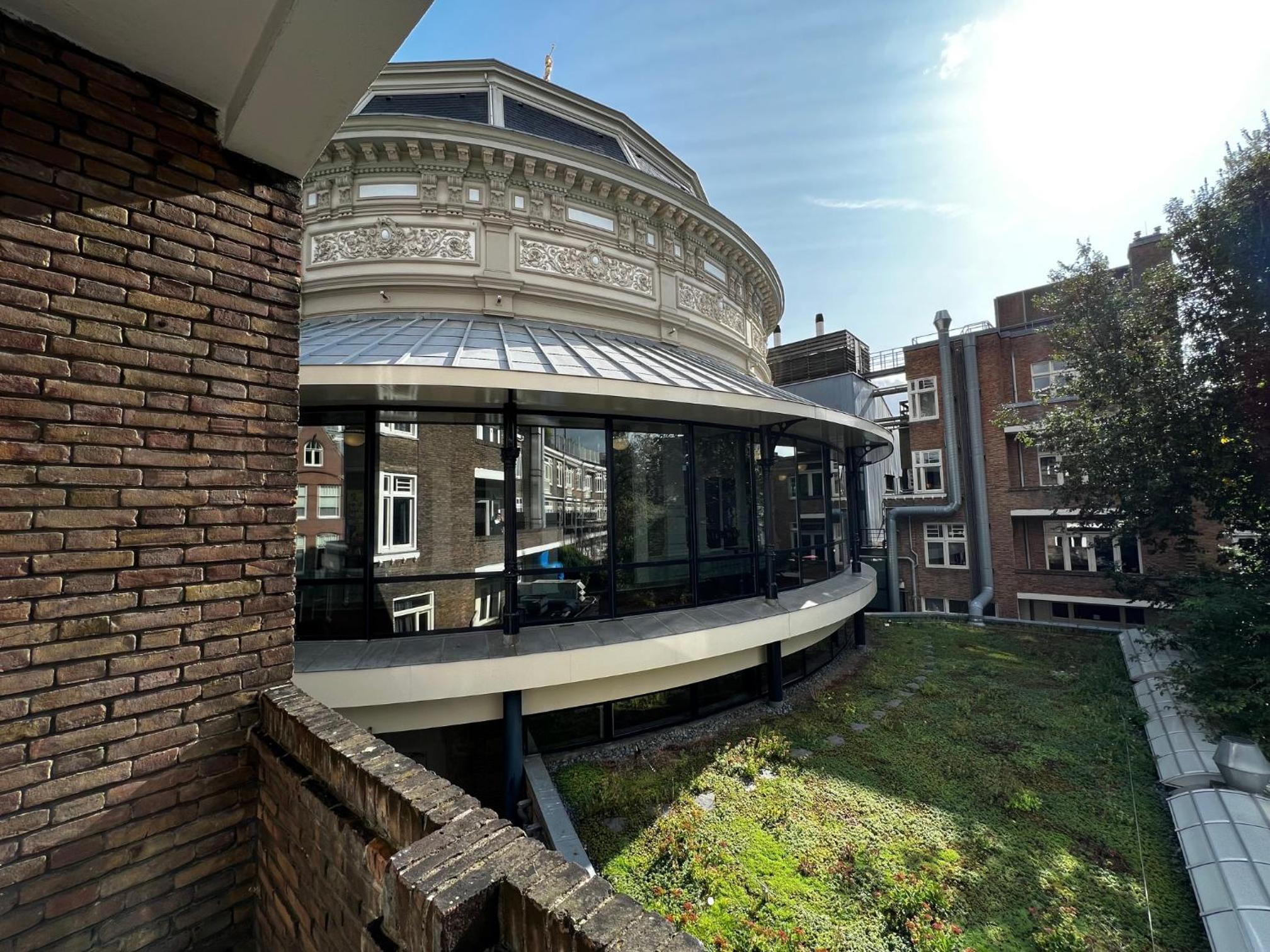 Budget Trianon Hotel photo 2
