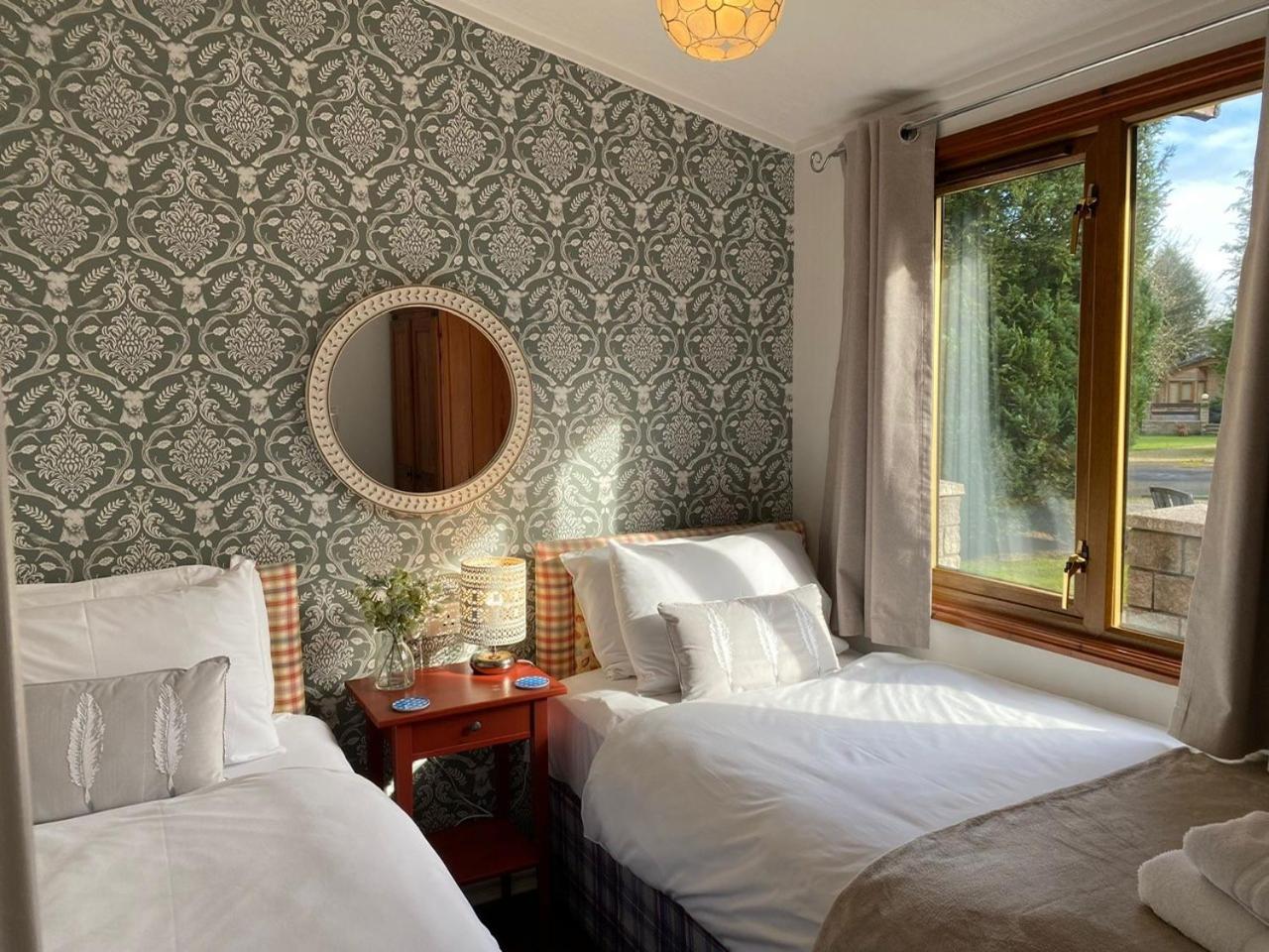 Walled Garden Lodges Loch Lomond view 5