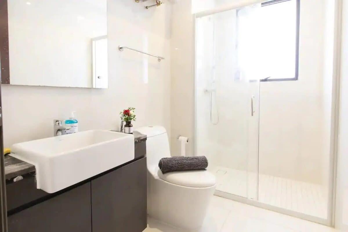 An Airy & Cozy 3BR Suite in Danga Bay FREE Parking