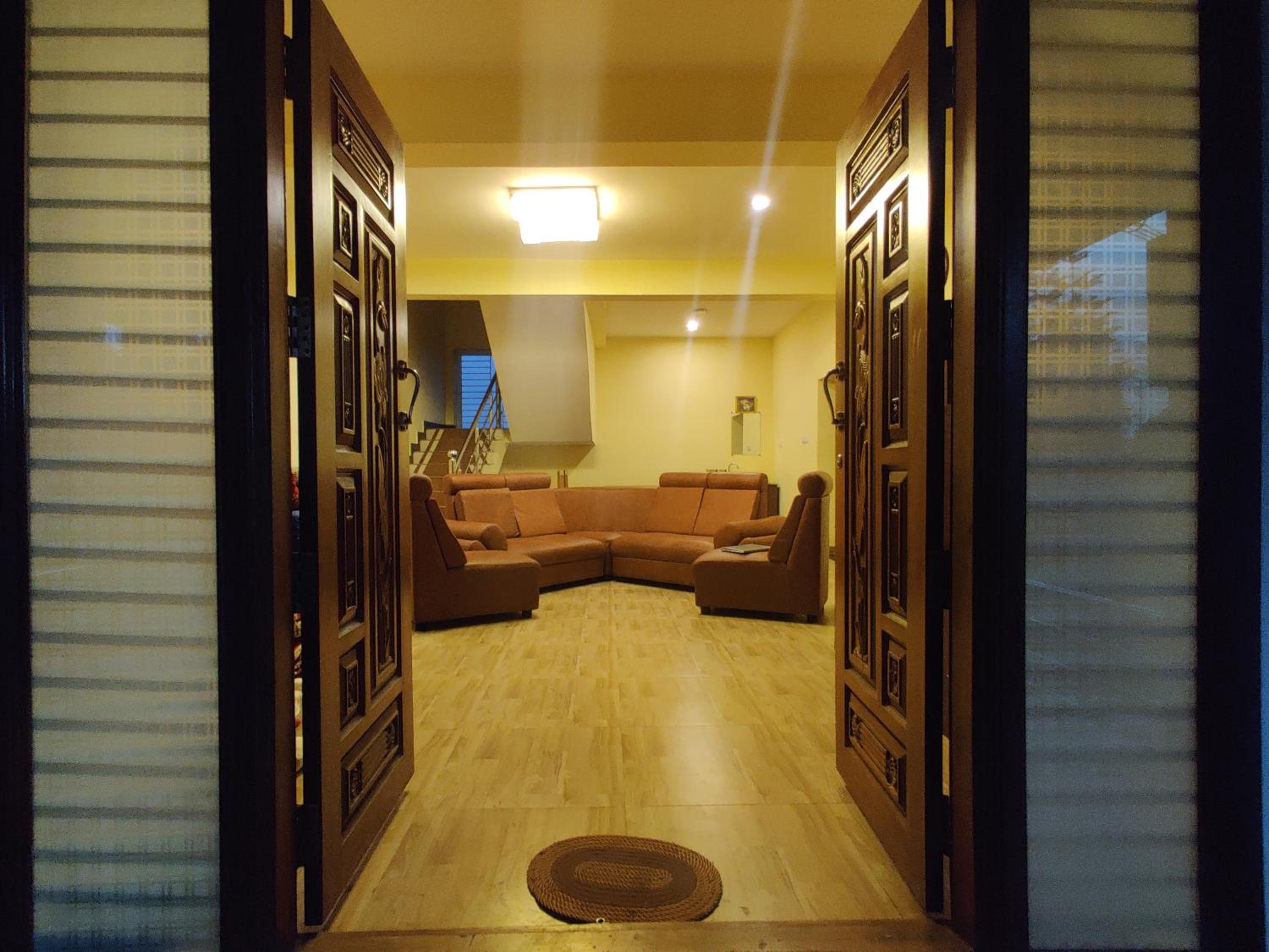 Rave Raja Homestay view 3