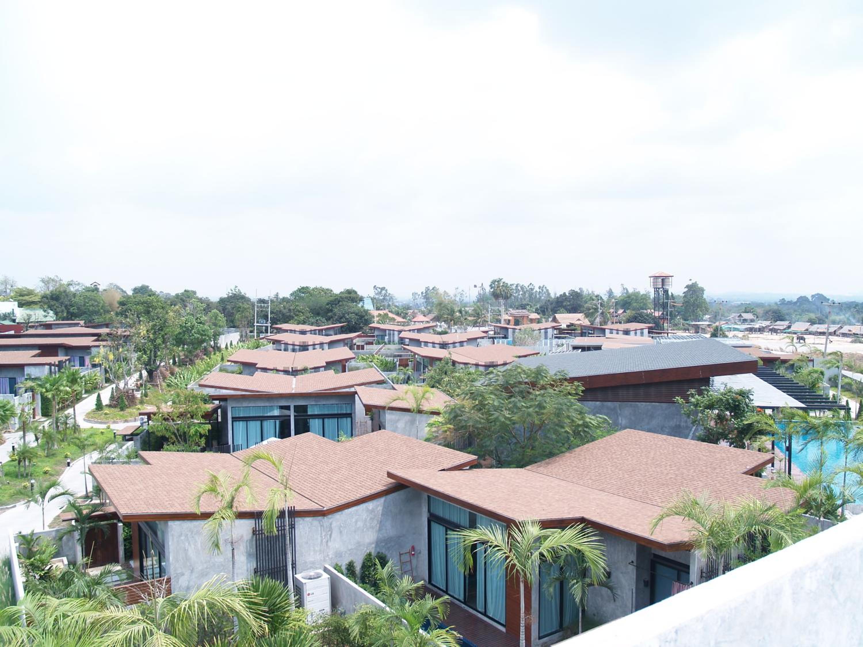 Sunday Sea Two Pool Villa Pattaya