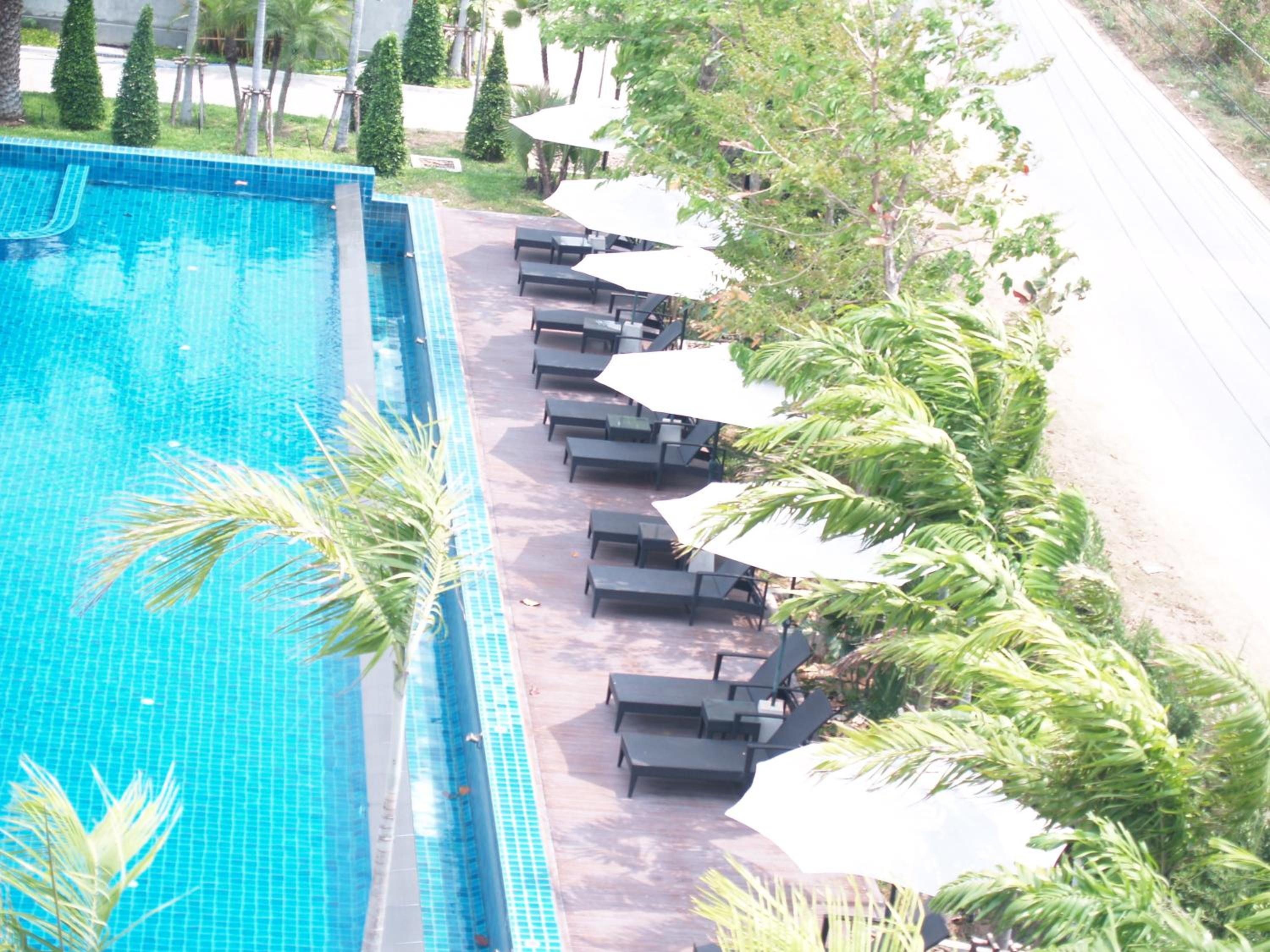 Sunday Sea Two Pool Villa Pattaya