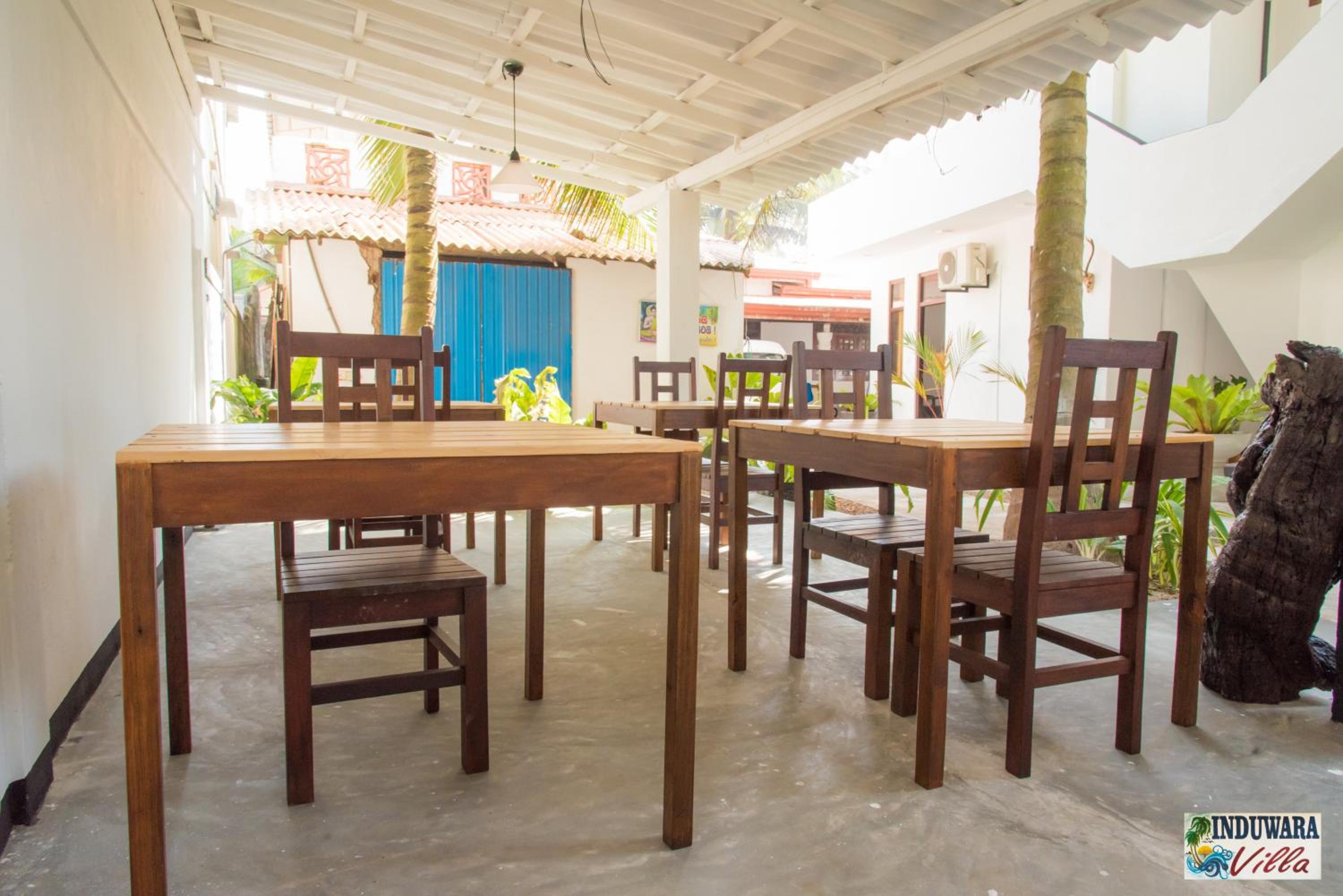 Induwara Villa