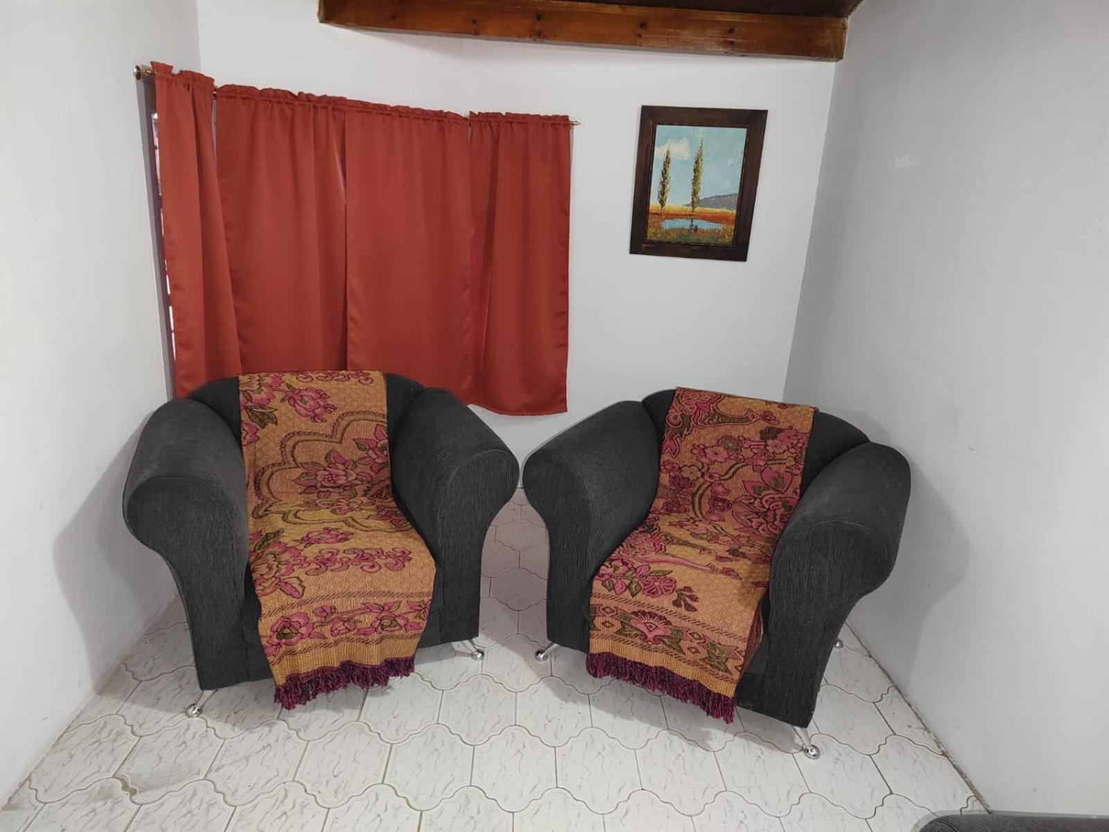 El Sarmiento M & L Mendoza