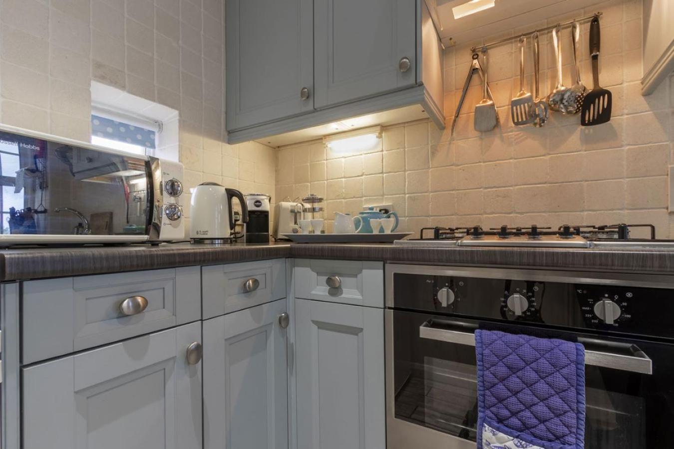 Sea View Cottage, Sandgate