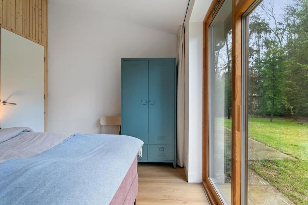 Nieuwe luxe villa in het bos view 3