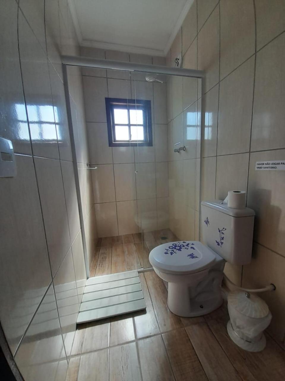 Hostel Canto da Alegria