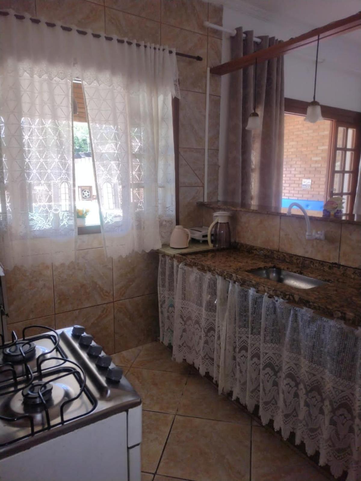 Hostel Canto da Alegria