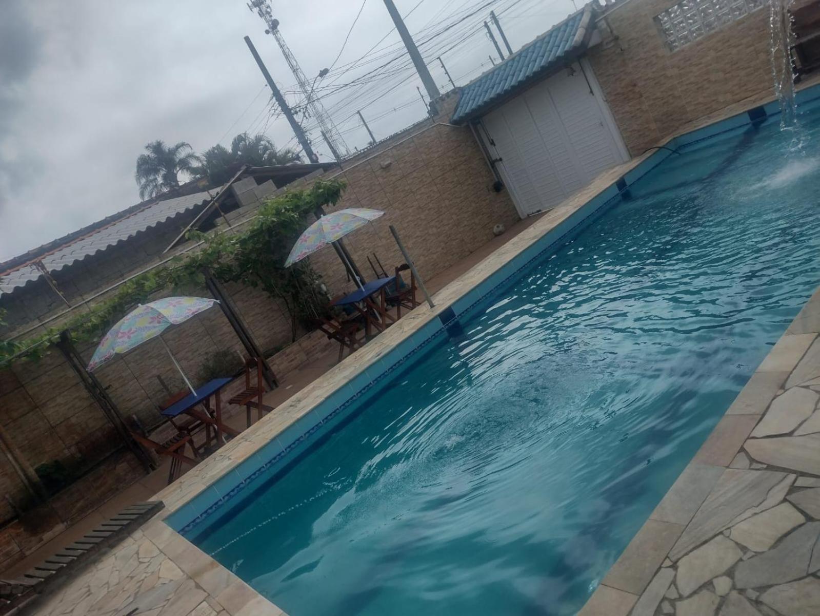 Hostel Canto da Alegria
