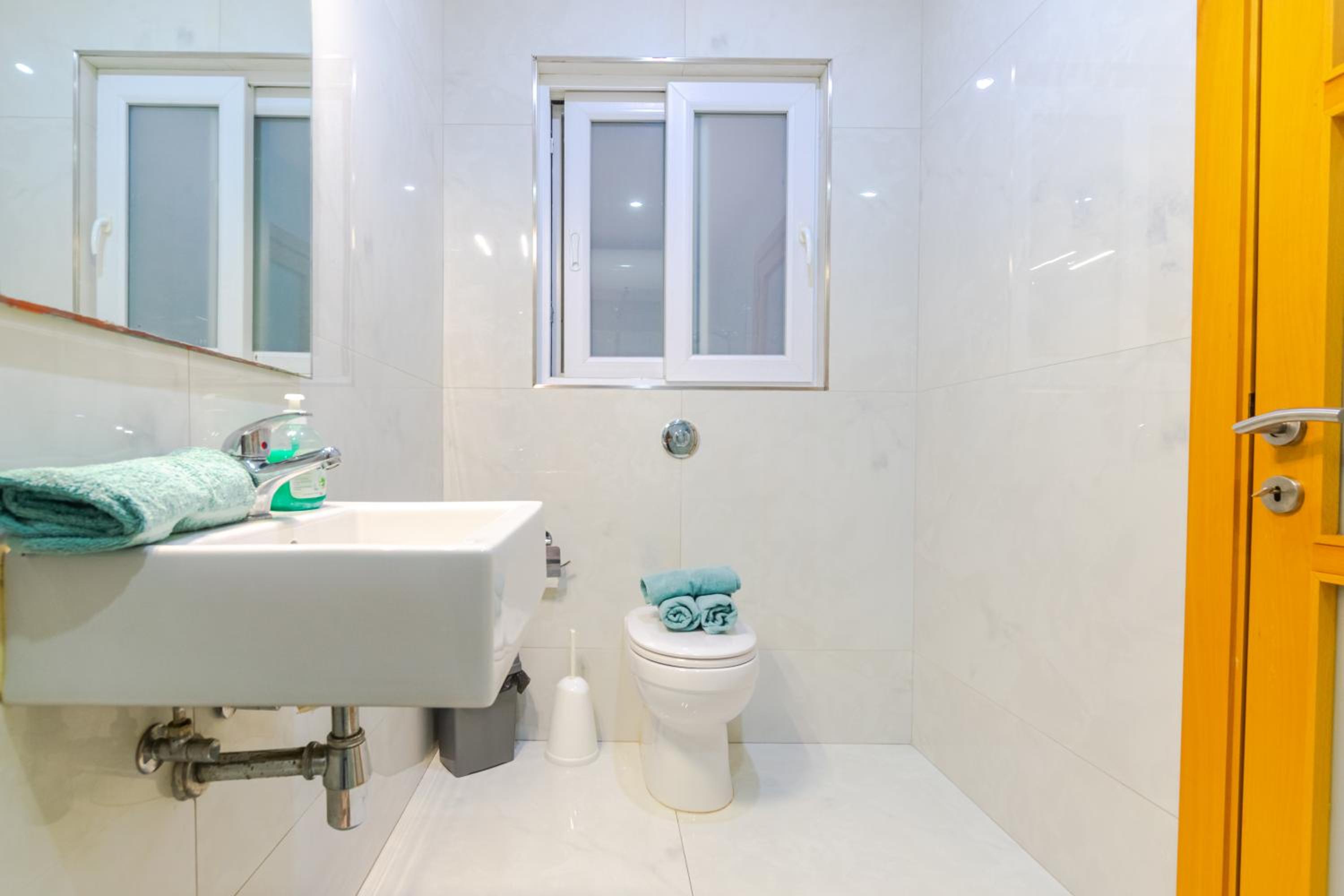 New Spacious Apartment 3 Bdr 2 Bth Bugibba S photo 5