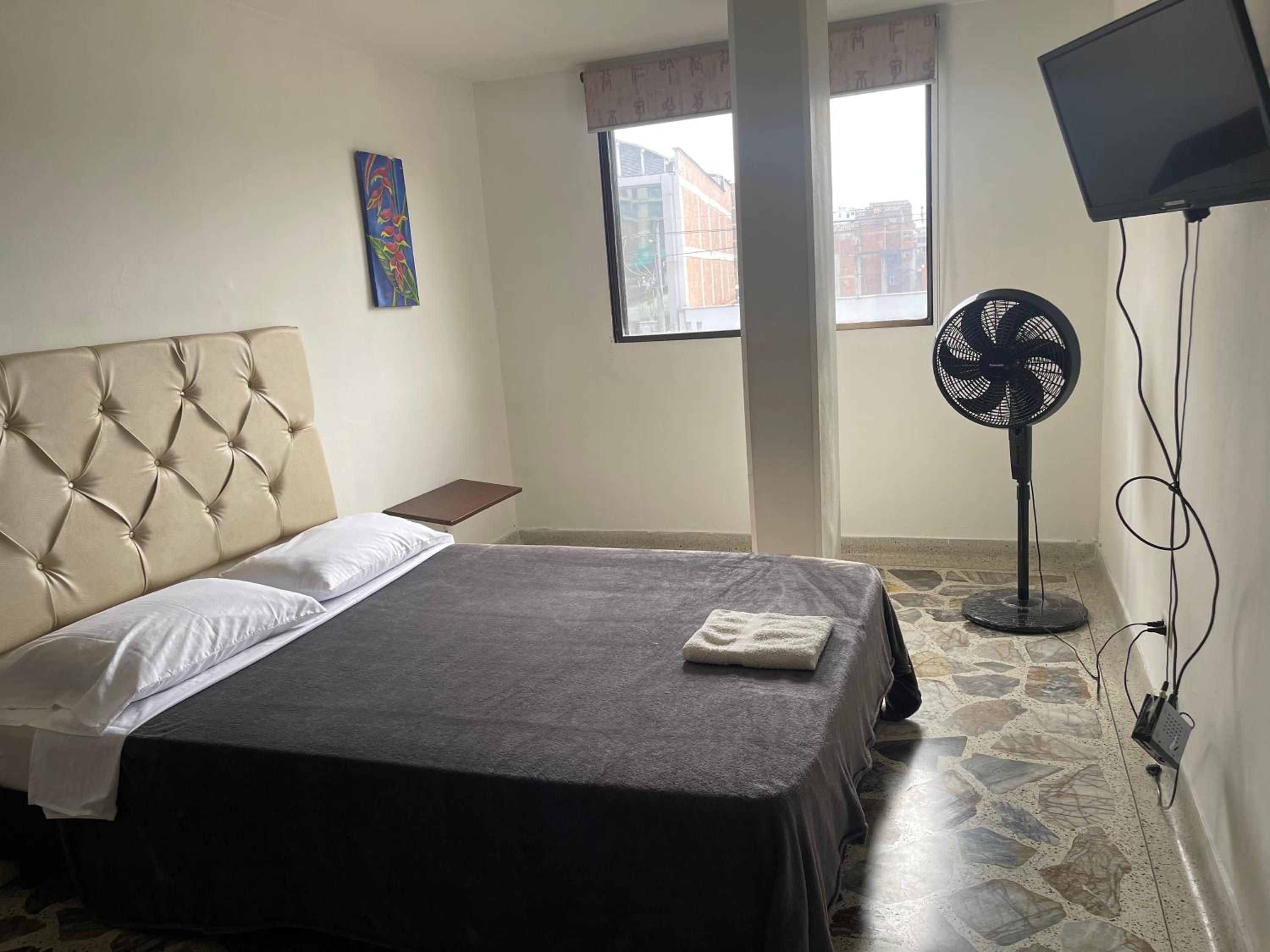 Apartamento cómodo en laureles, grande , céntrico , bien ubicado Apto303