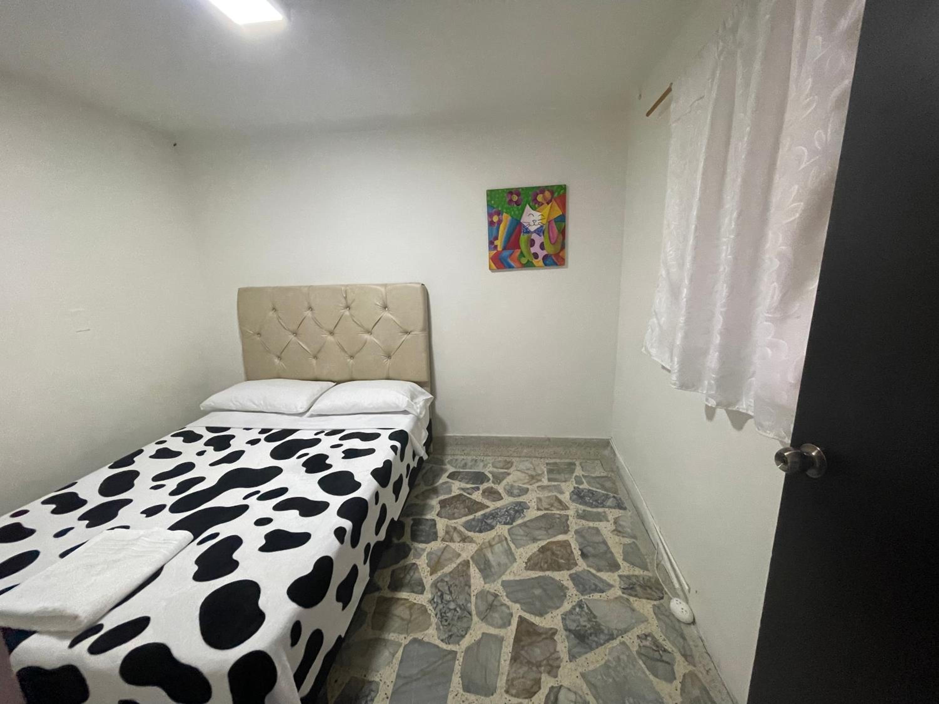 Apartamento cómodo en laureles, grande , céntrico , bien ubicado Apto303