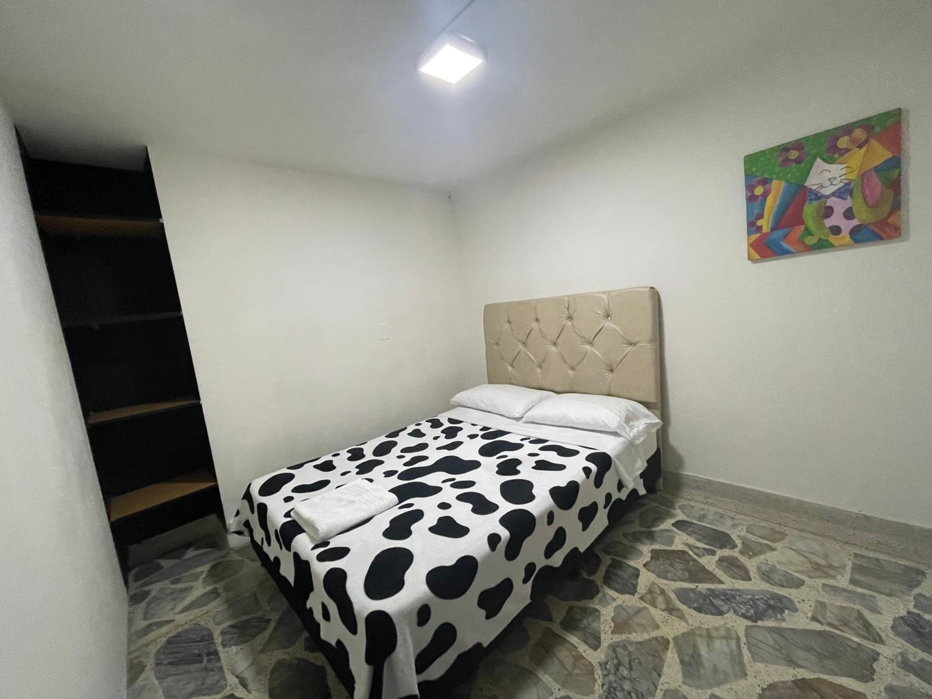 Apartamento cómodo en laureles, grande , céntrico , bien ubicado Apto303