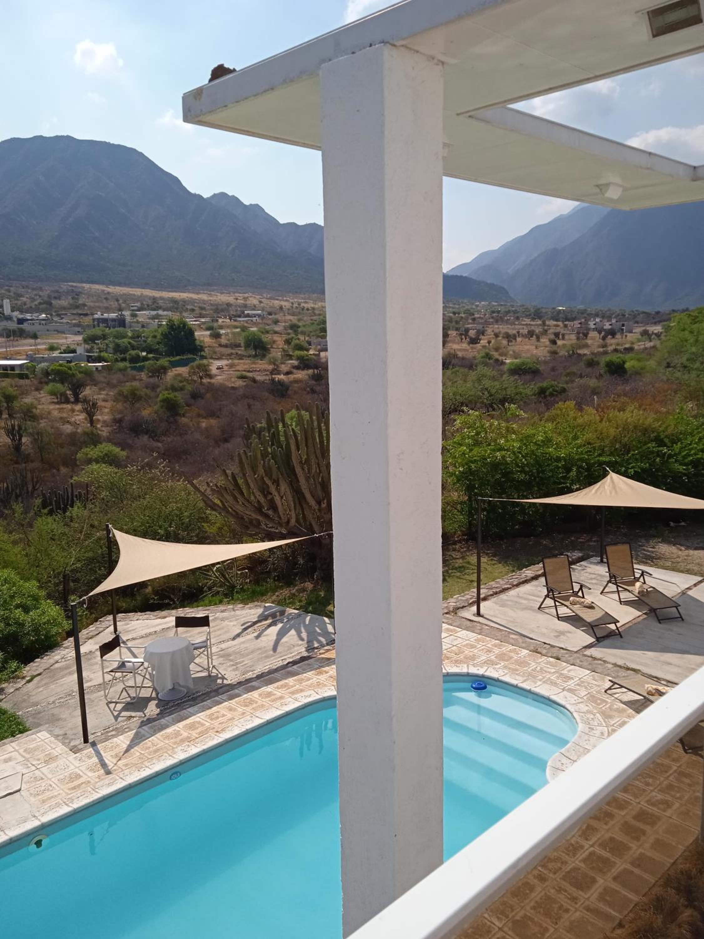 QHAWANA CABAÑAS & SUITES