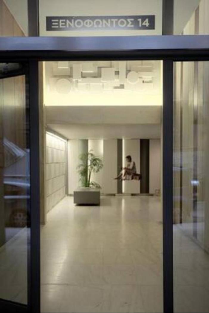 LeGeo-Luxurious Athenian Apartment