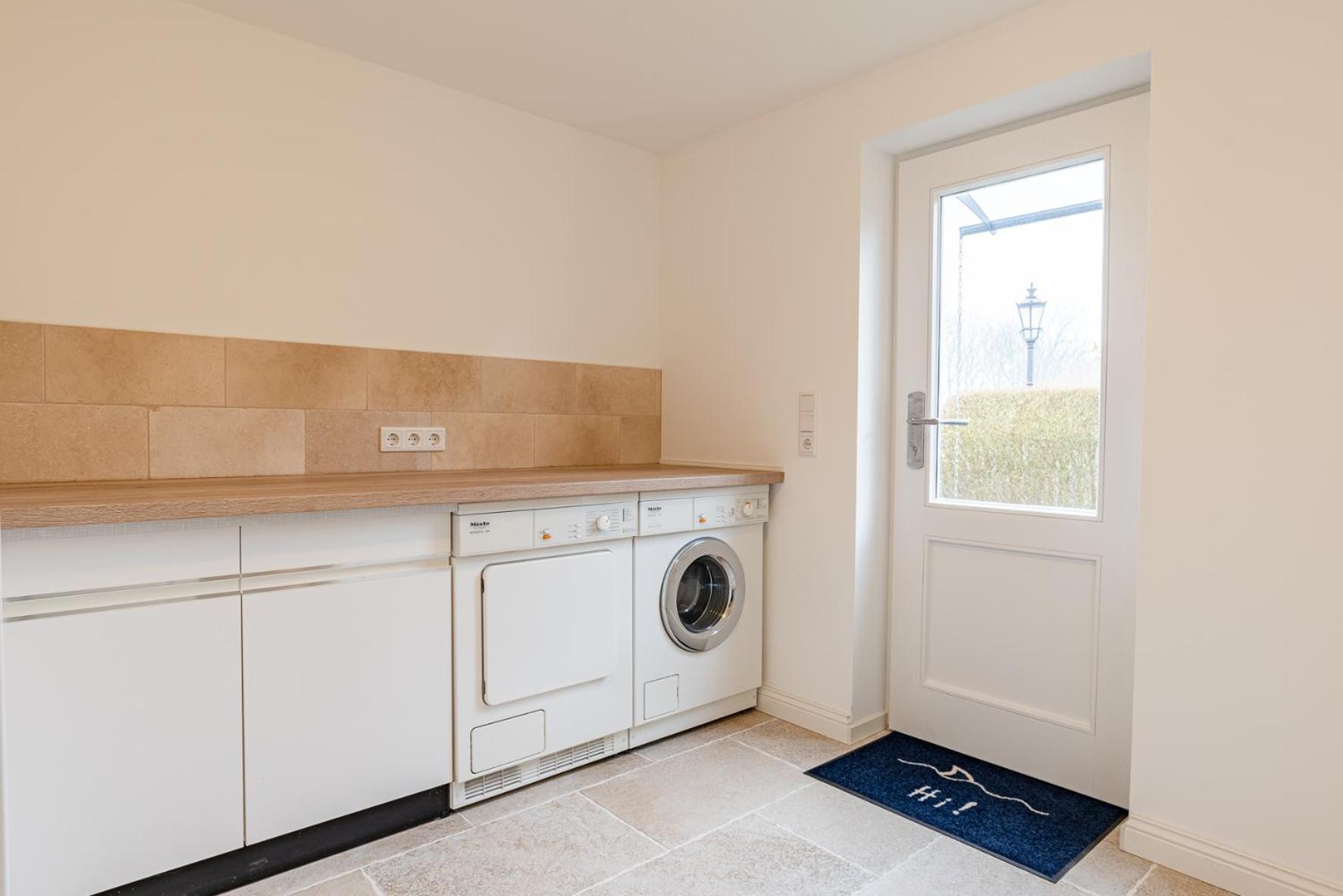 White House Ferienwohnung 1