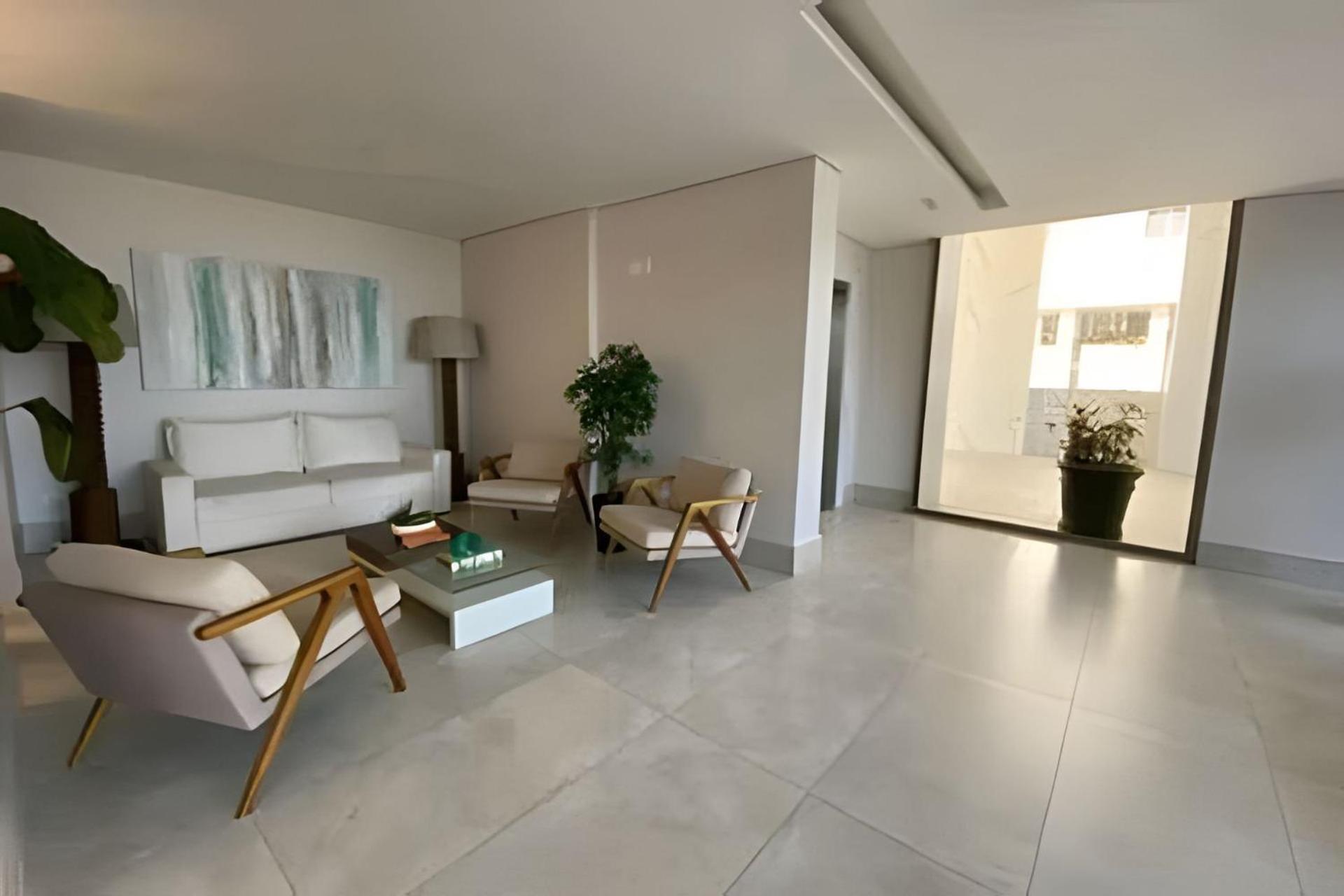 SHB - Sun and Sea: Your Seaside Retreat