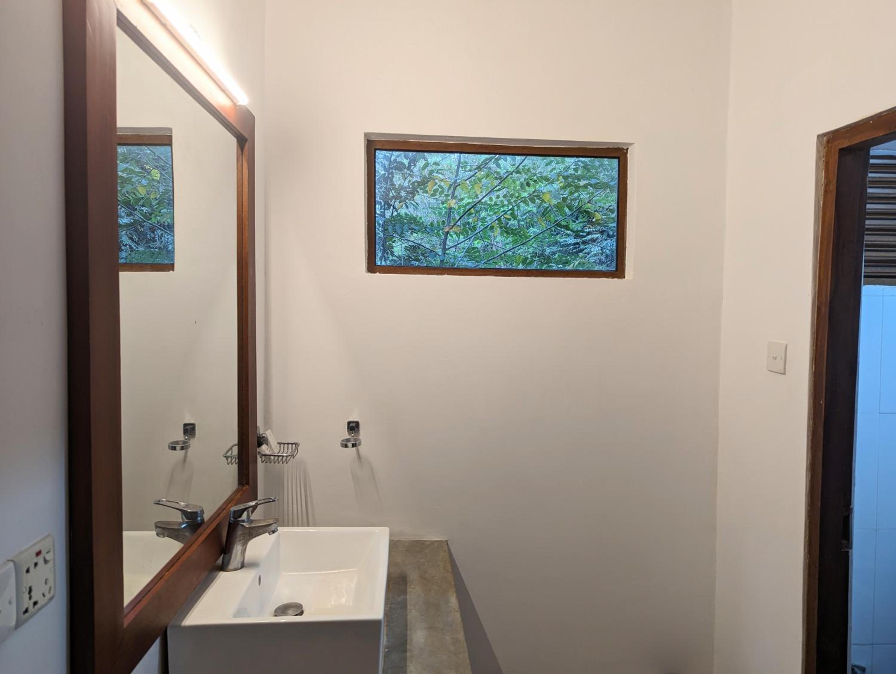 Pinthaliya Resort