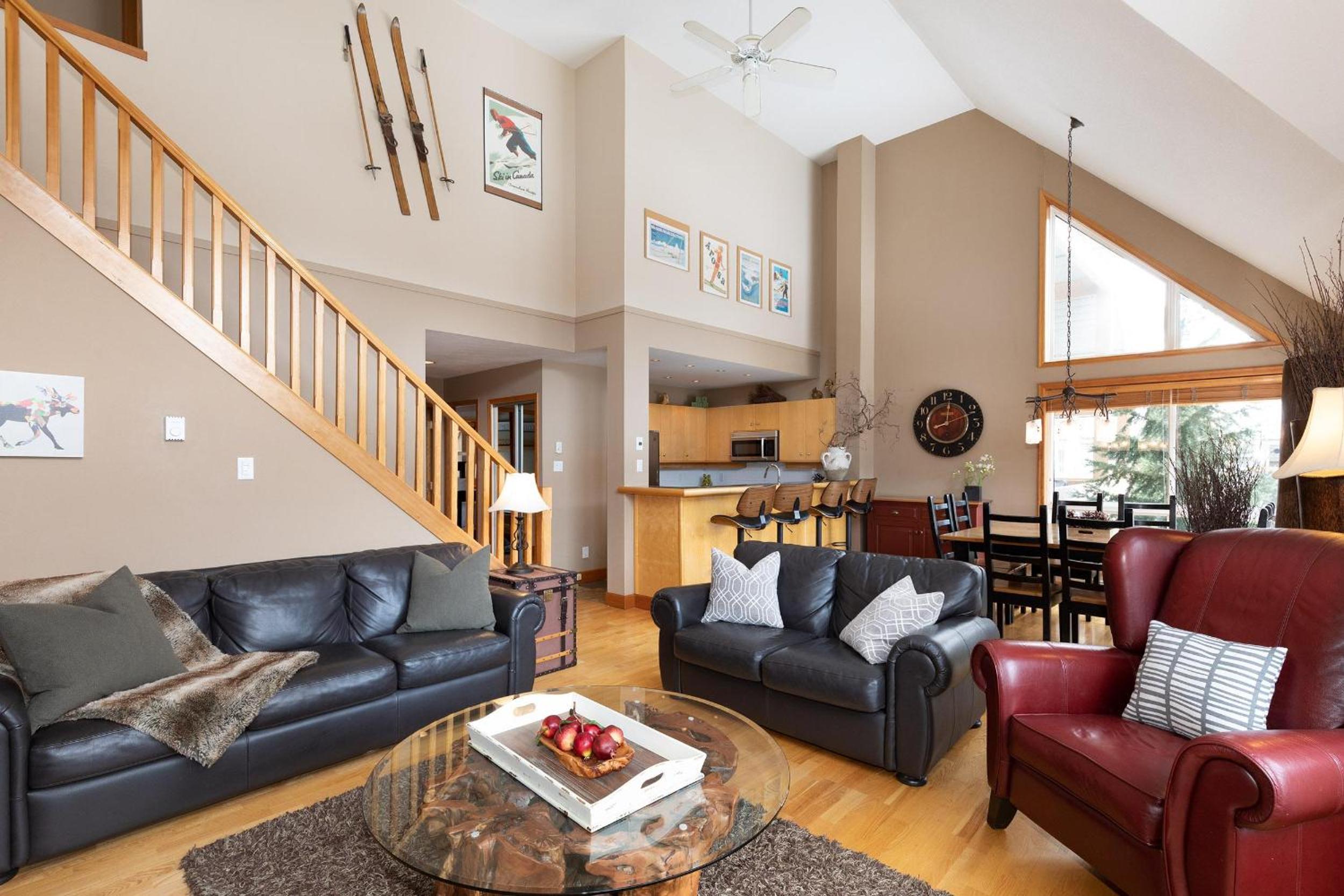 Alpine Greens 8 | Bright Townhome near Blackcomb, Walk or Shuttle to Skiing, Secure Parking
