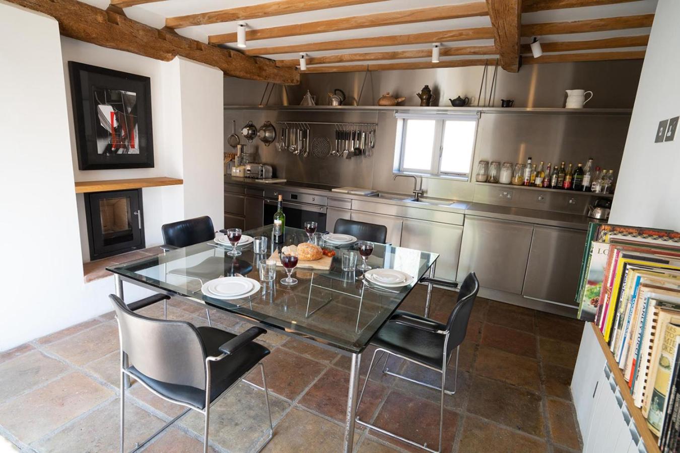 Enchanting Home Farm West, Hoxne, Suffolk view 3