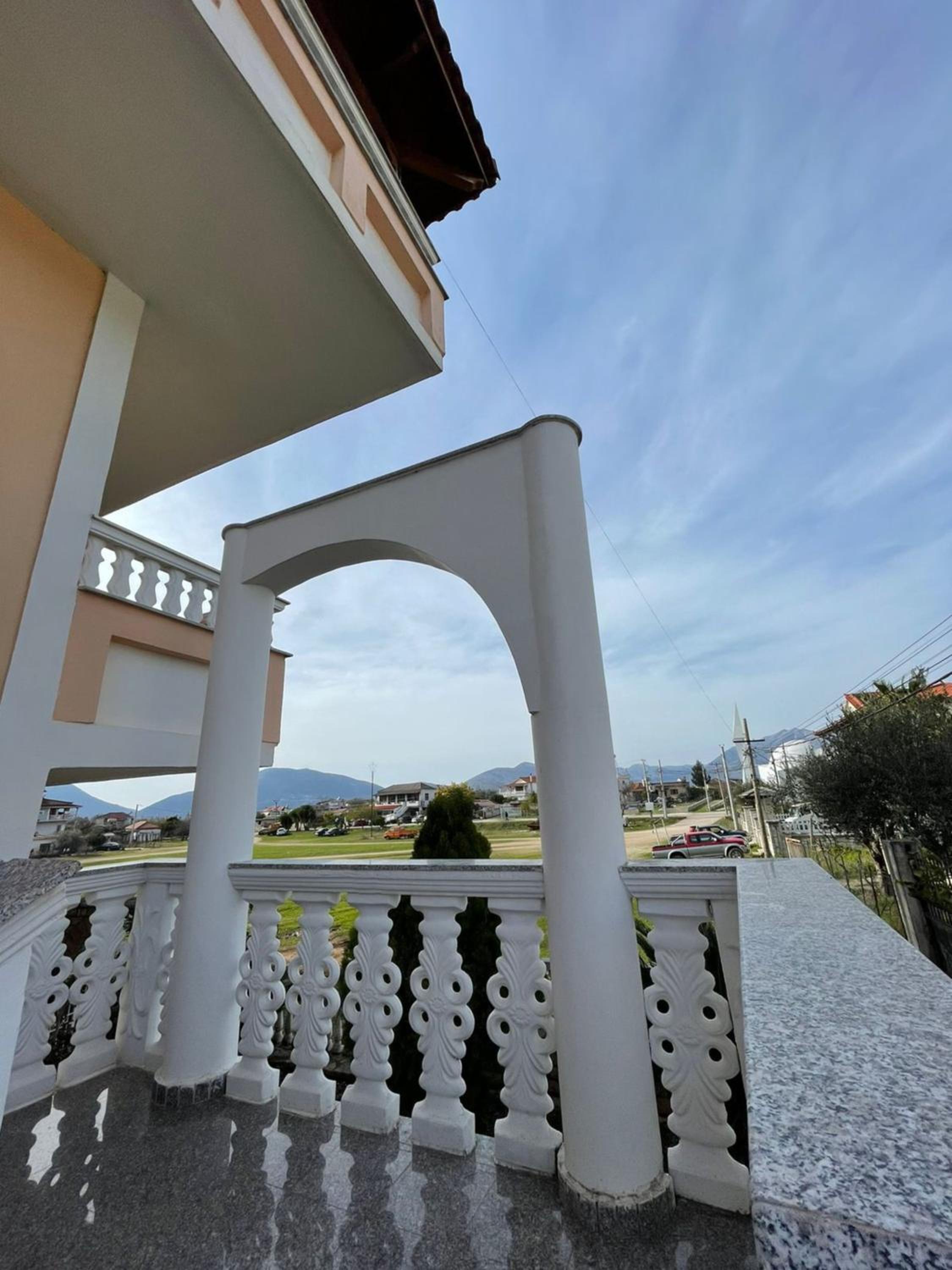 Villa Kapllani