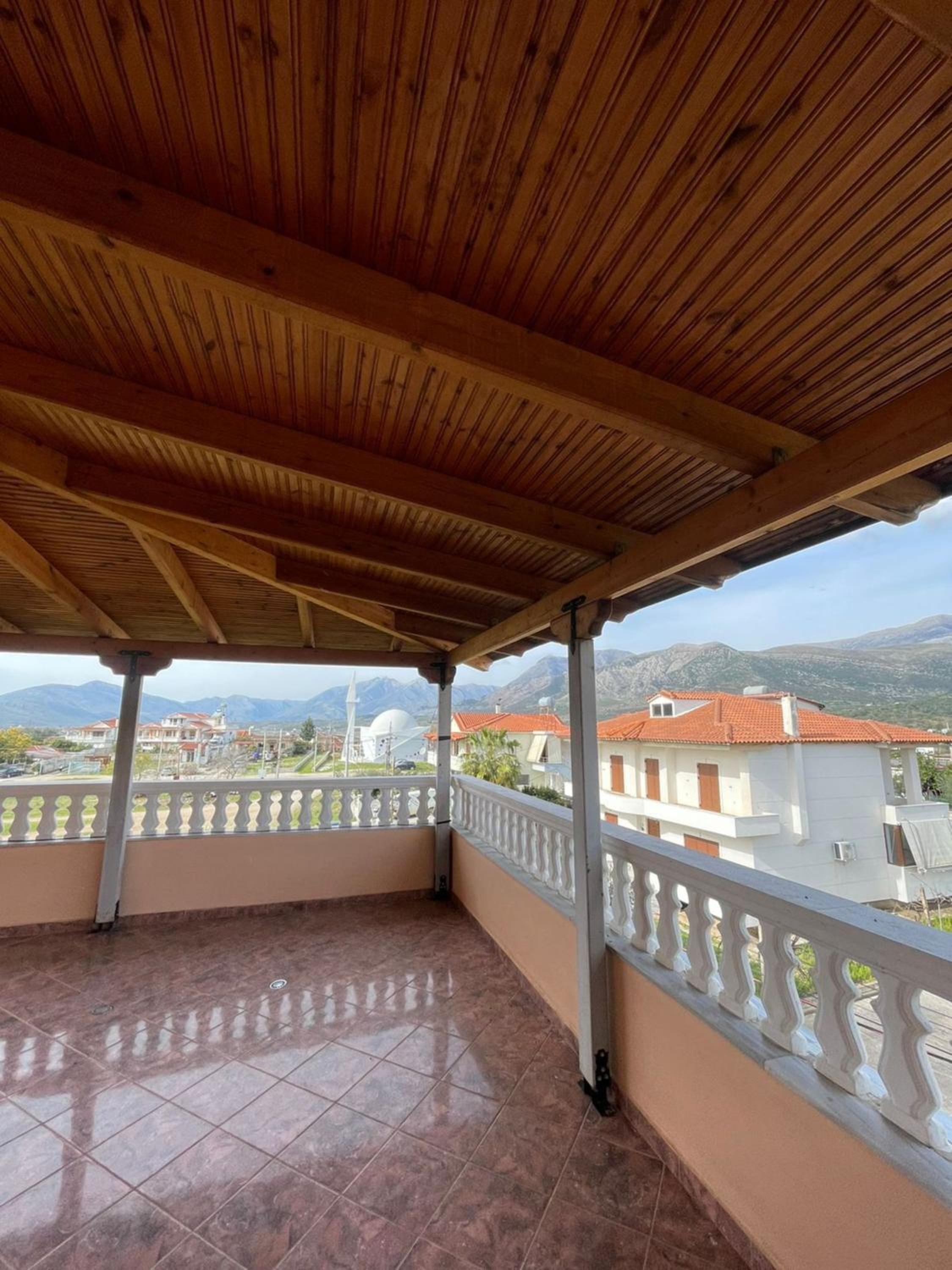 Villa Kapllani