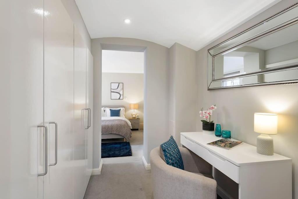 Beautiful Royal Borough Apartment