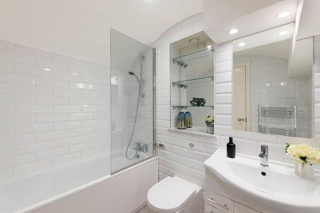 Beautiful Royal Borough Apartment