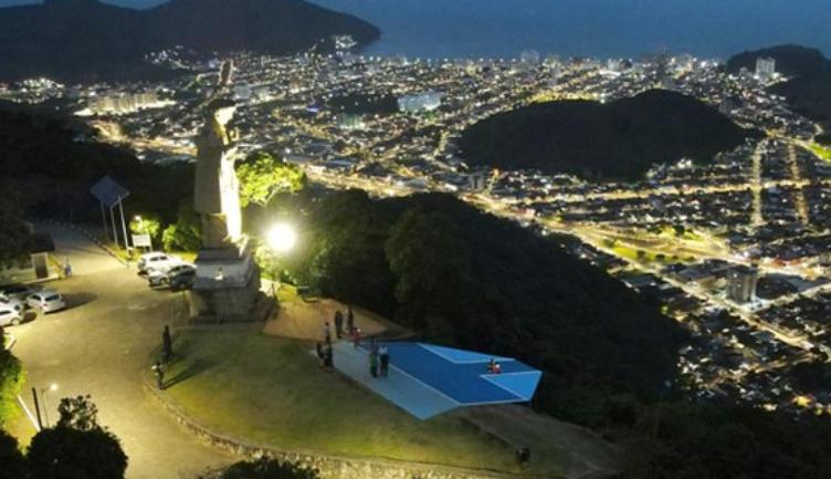 Casa com Jacuzzy aquecida e Piscina, próxima a praia ideal para famílias e casais