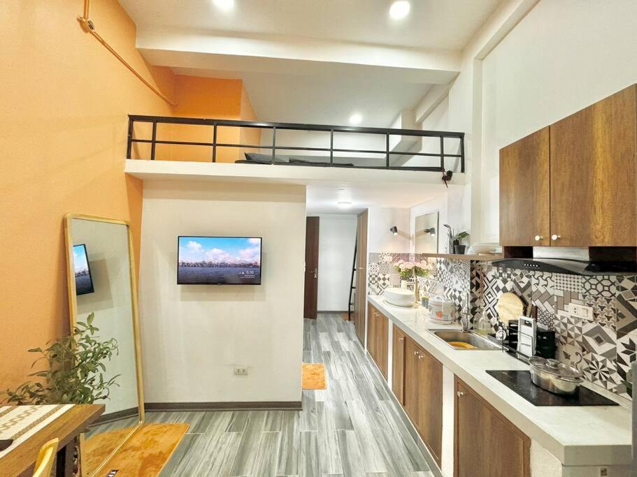 The Little Hanoi -Modern-Balcony
