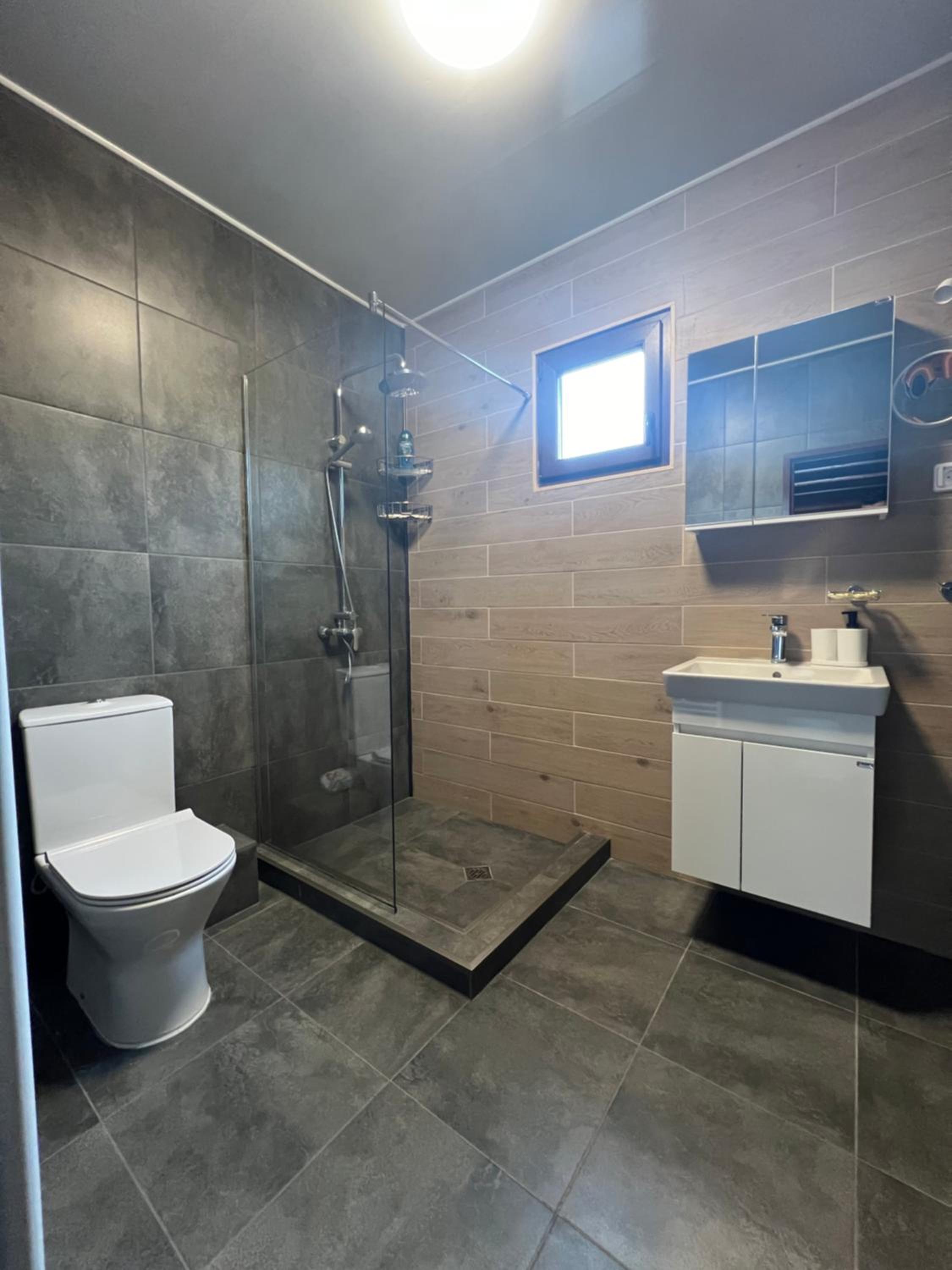 Guest House Recharge