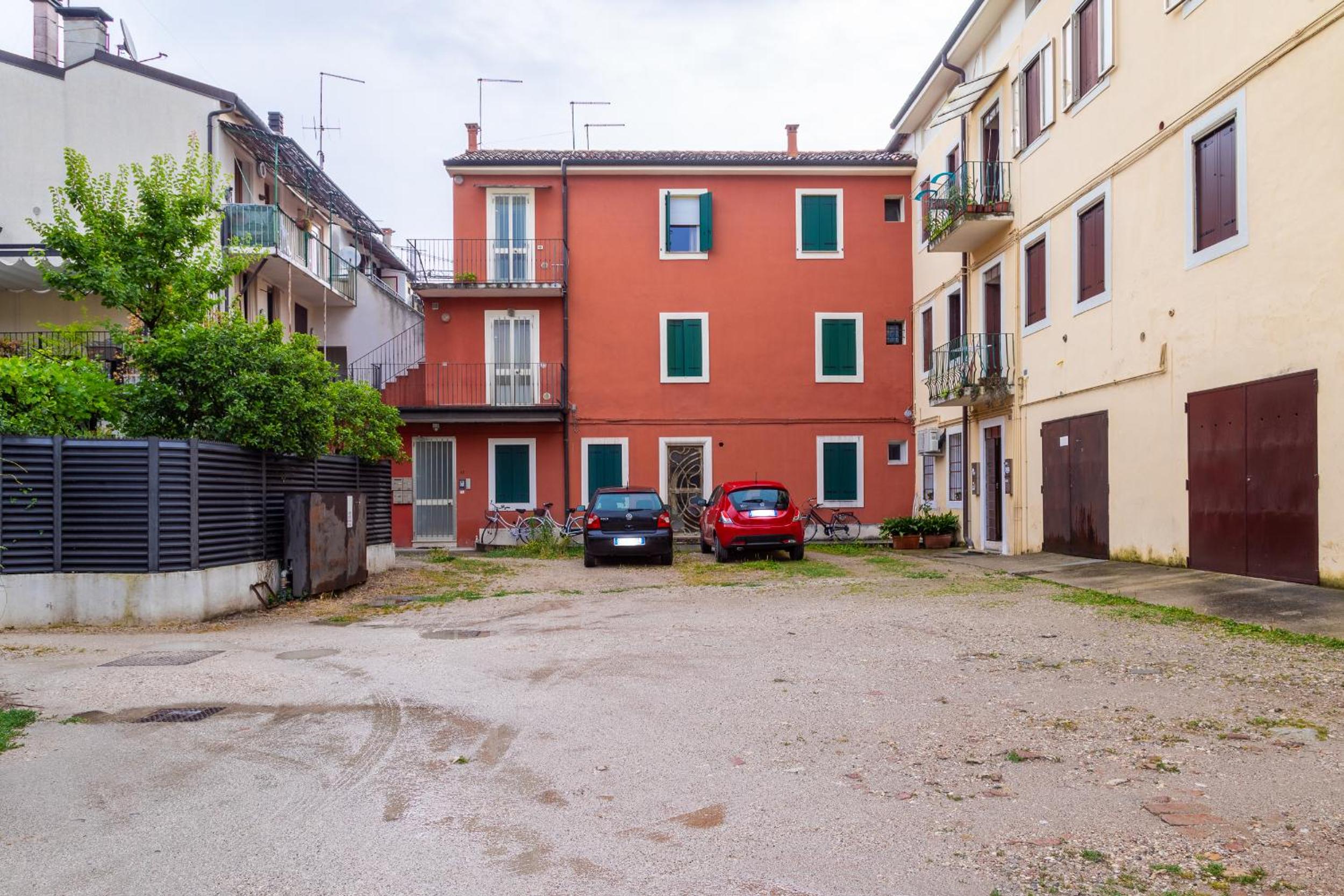 Corpus Domini Downtown Flat view 3