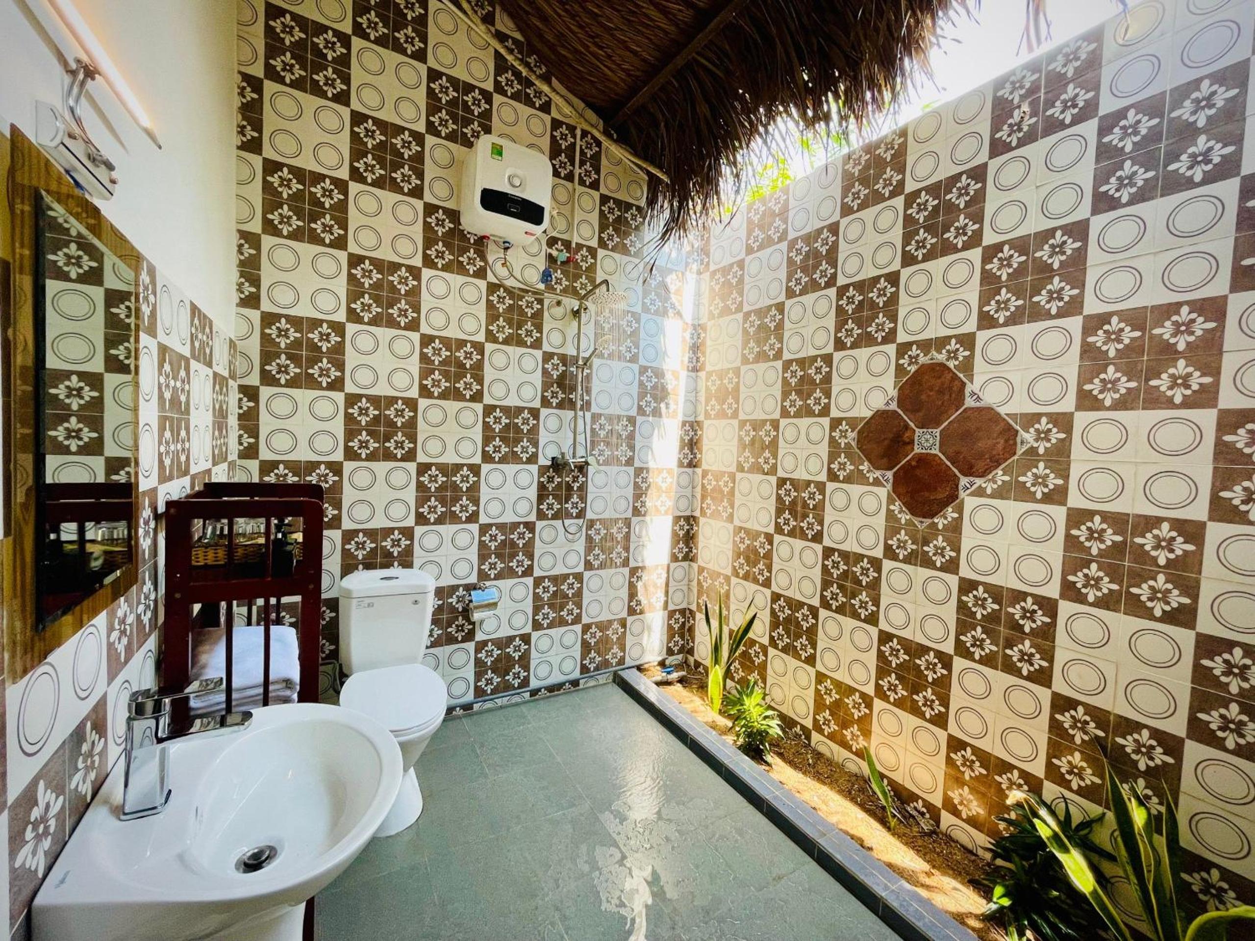 Mango Home Riverside Eco - Resort