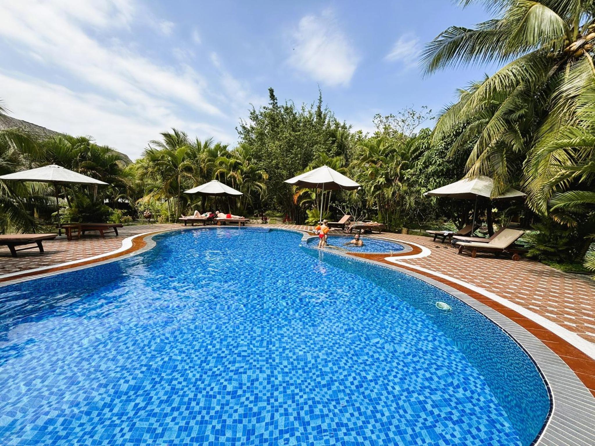 Mango Home Riverside Eco - Resort