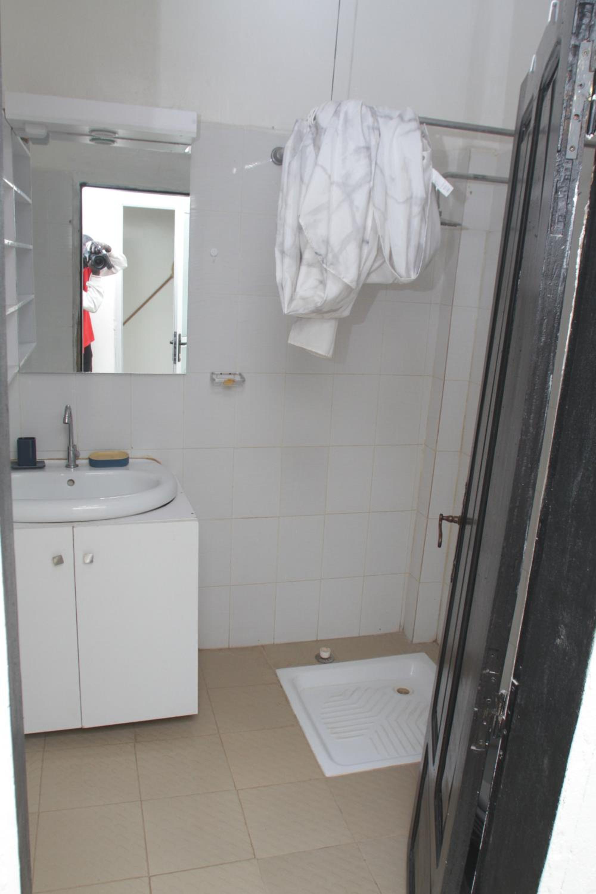 Photo 33