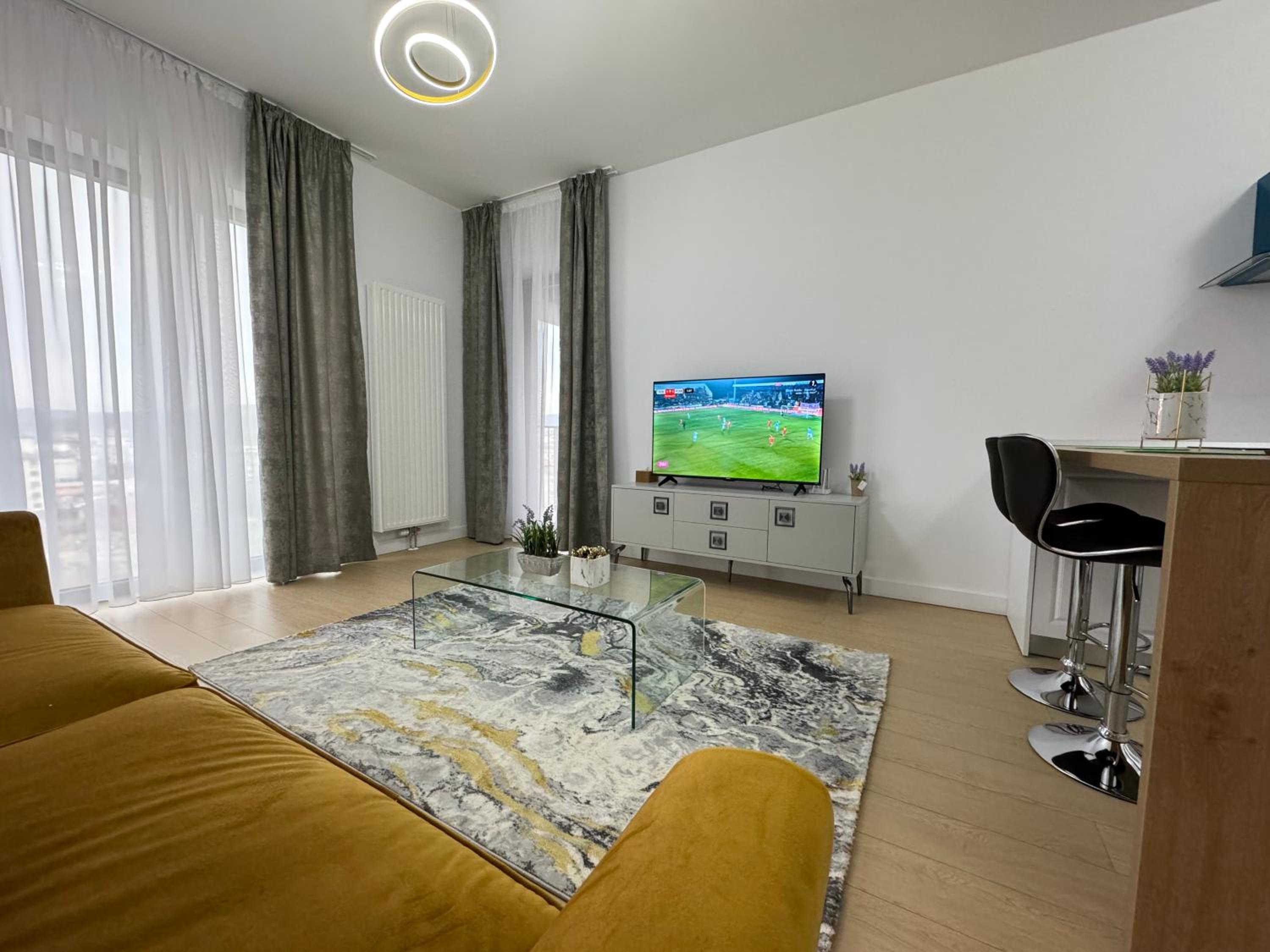 Xclusive luxury Silk District