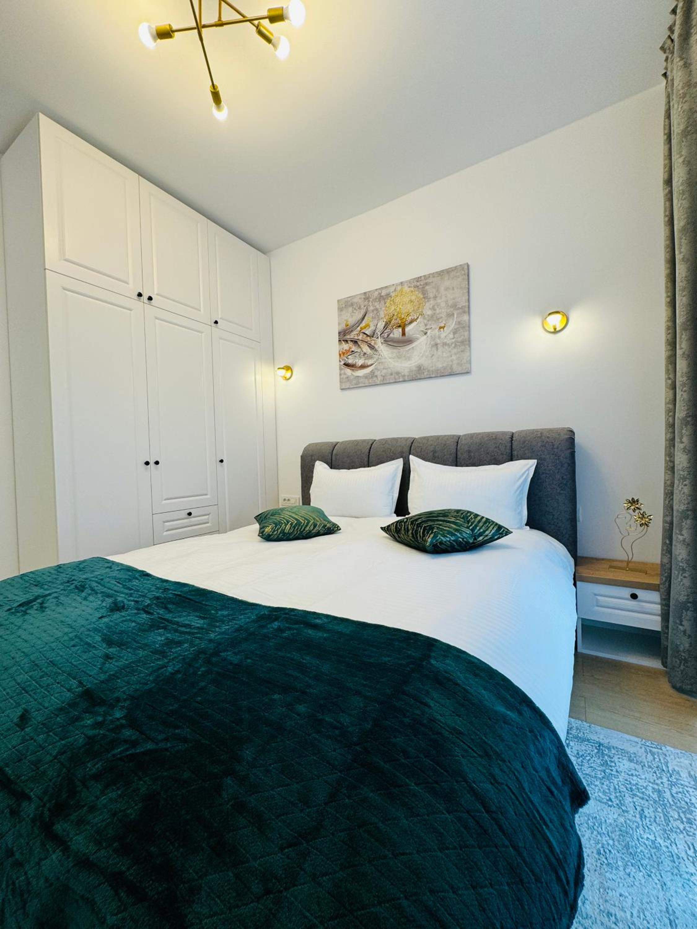 Xclusive luxury Silk District
