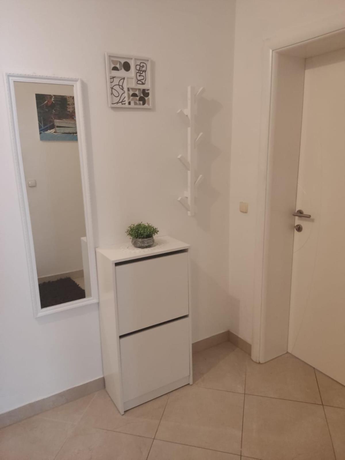 Apartments Mimi Omis