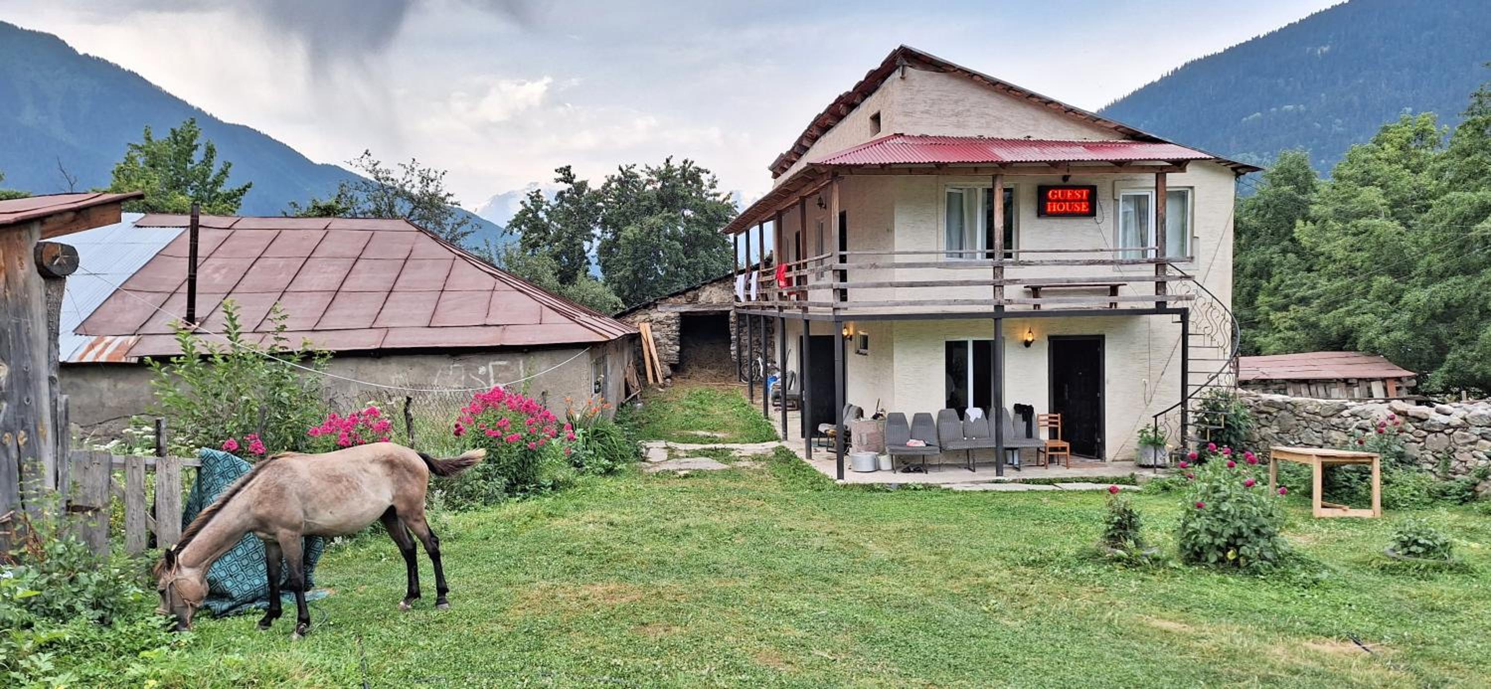 Iason Guest House in Mazeri view 2