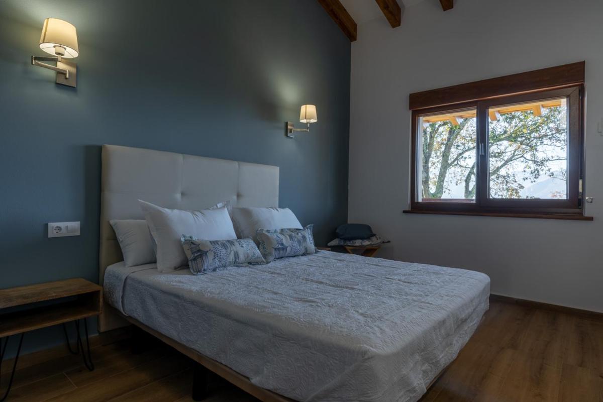 Apartamentos Montes Vindios