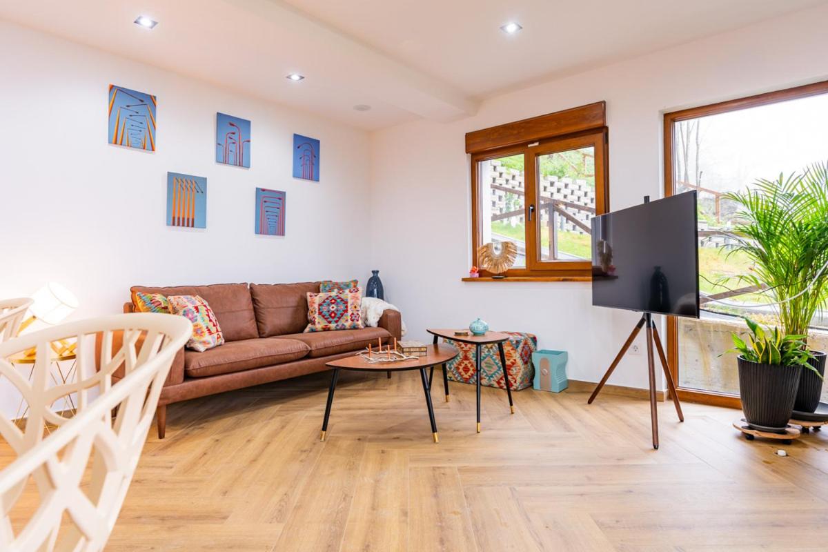 Apartamentos Montes Vindios