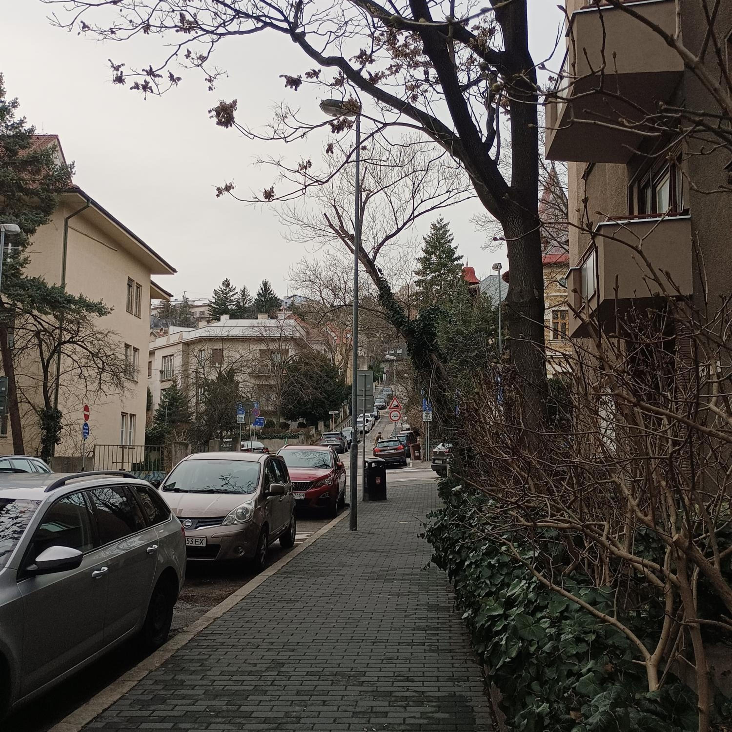 Mona Lisa Apartment view 3