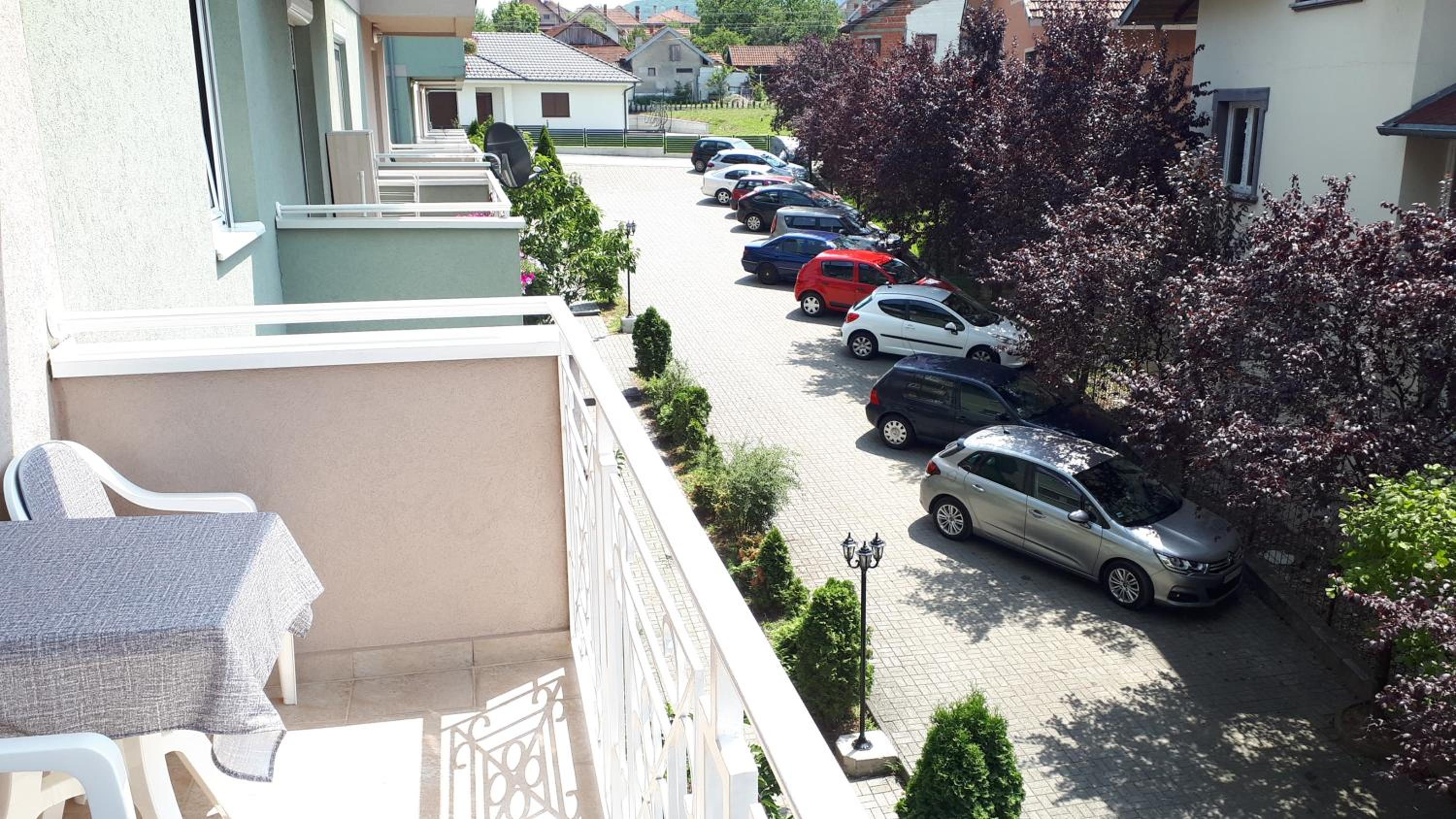 Photo 16